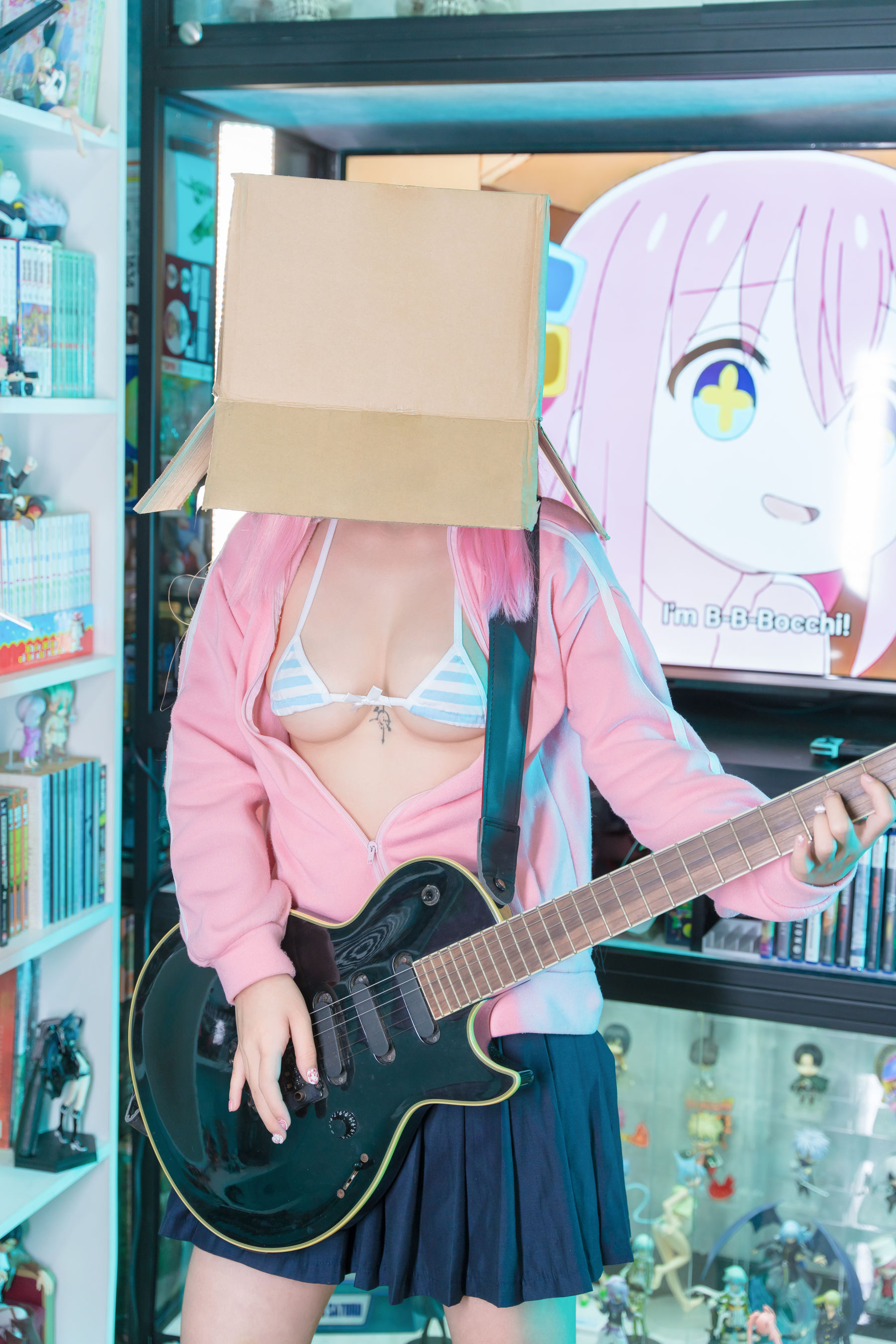 Umeko J – Bocchi [37P]