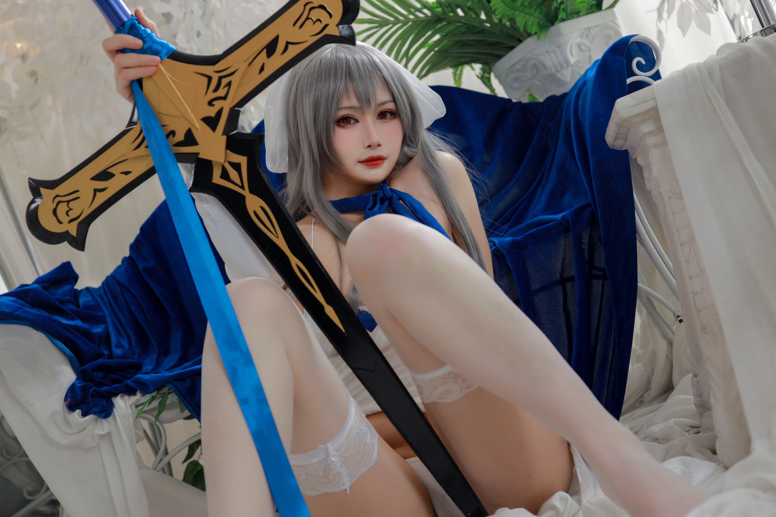 兔胖胖min – 路易九世礼服 [37P]