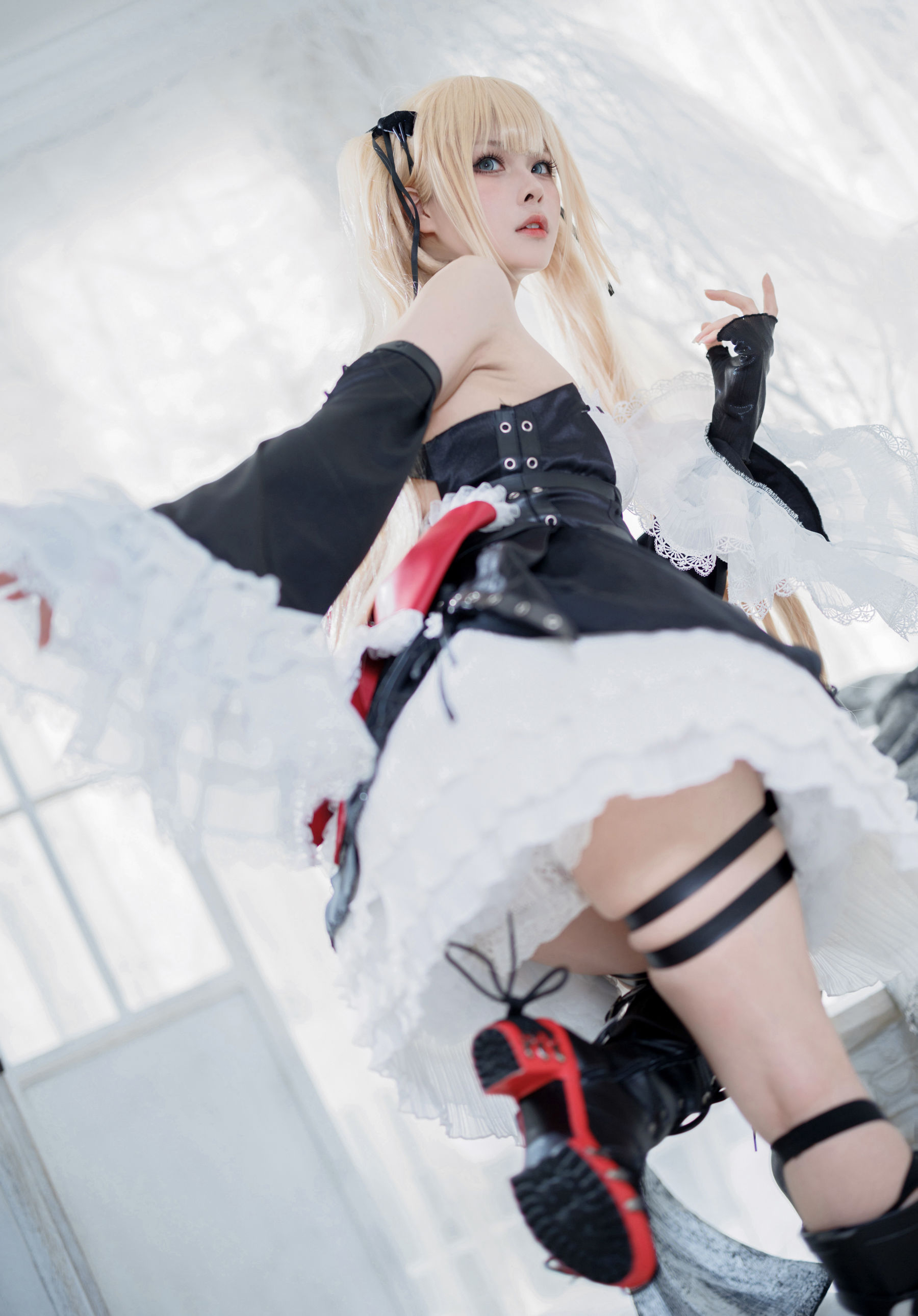 动漫博主w百合欧皇子w&#038;肃雨雨雨 – 玛丽萝丝柴郡 [18P]