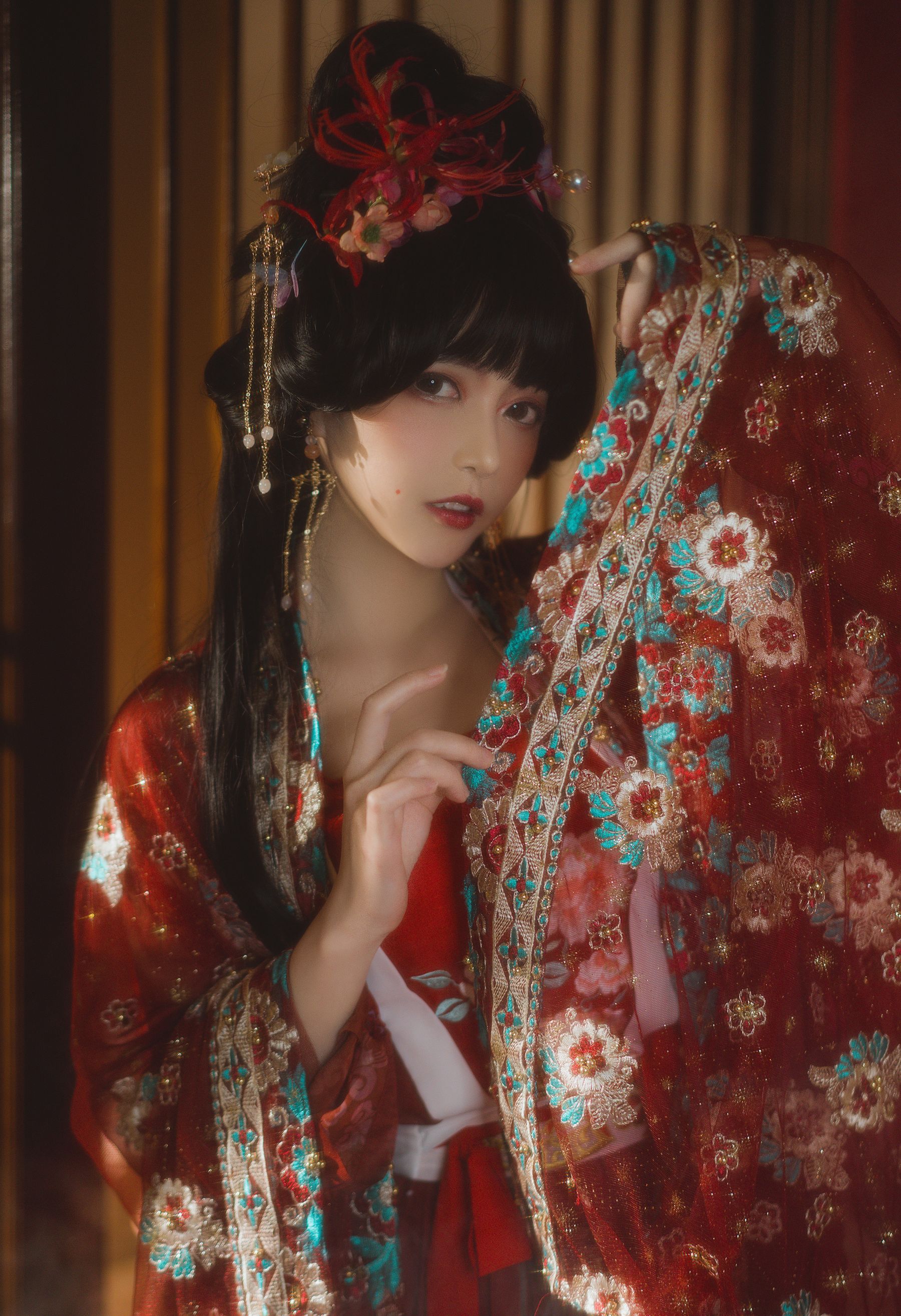 凛子酱 – 抚绸衣庄 [25P]