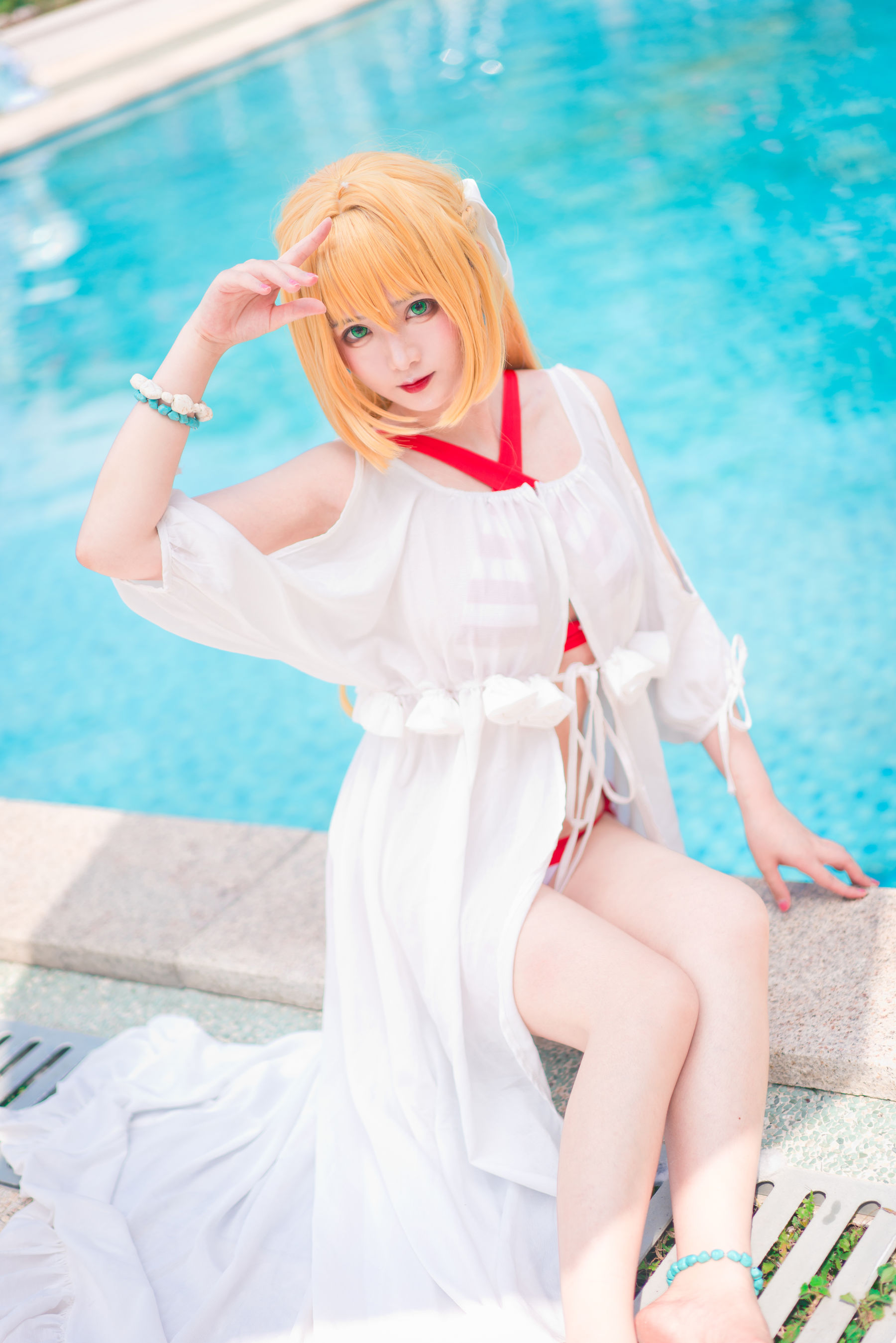 七海抹茶酱 – 尼禄泳装 [17P]