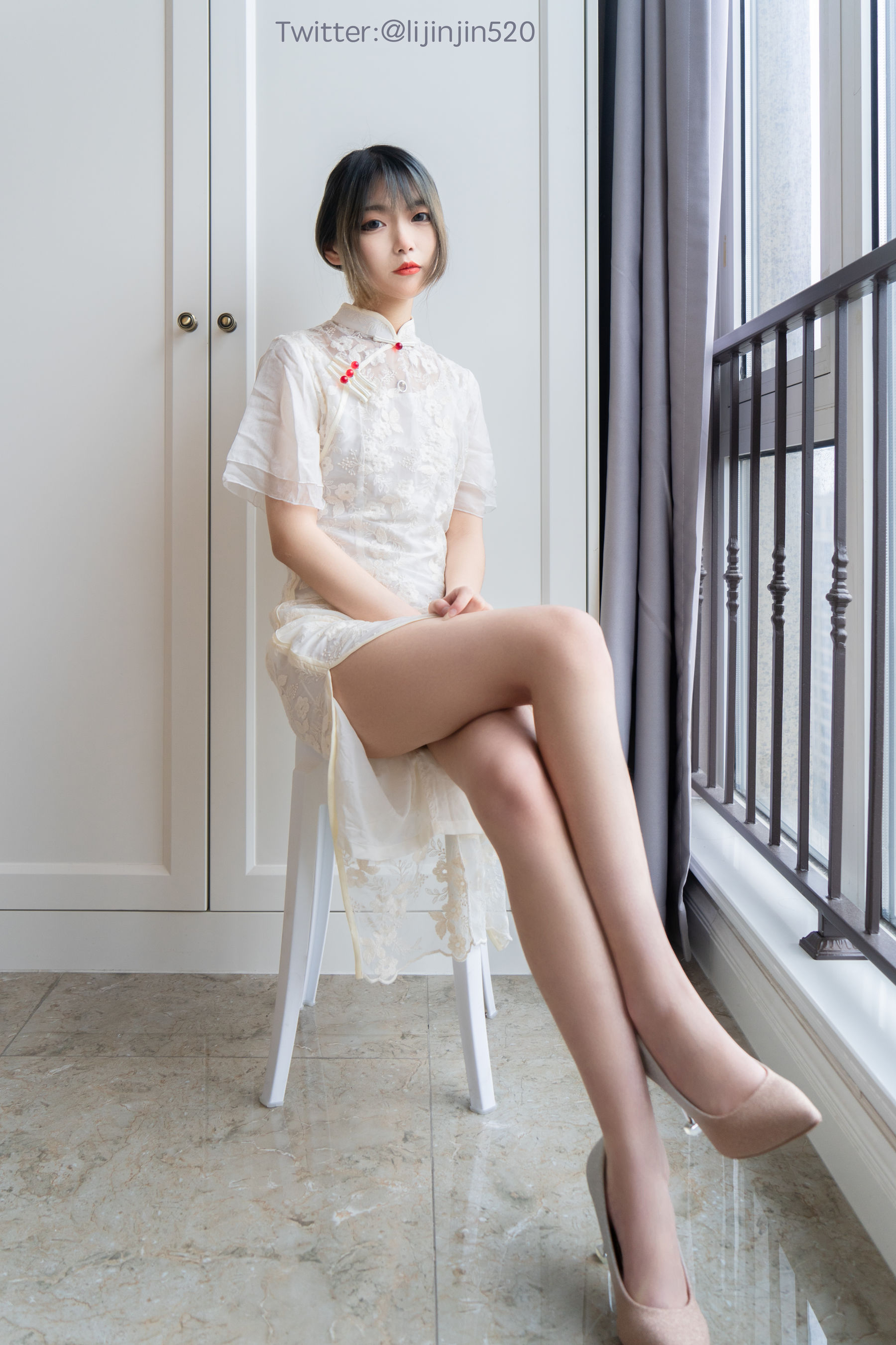 梨瑾瑾 – 改良旗袍 [20P]