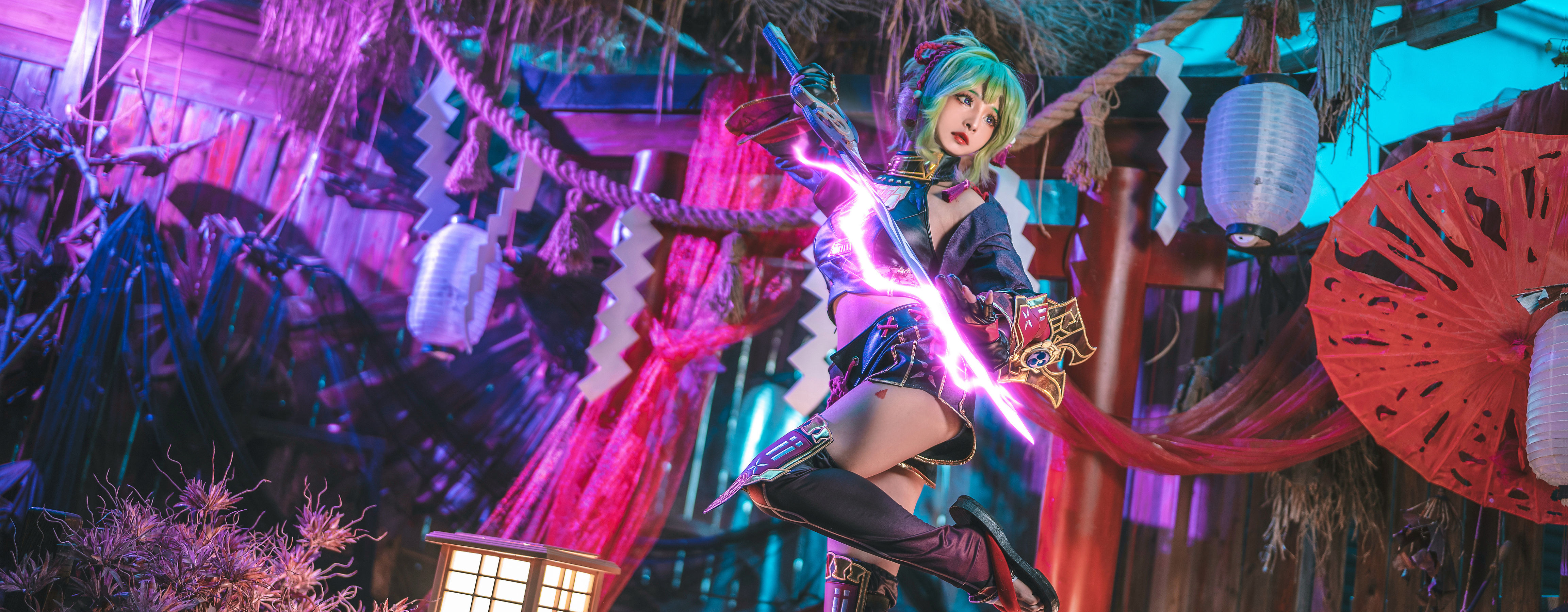 动漫博主九九八XY – 久岐忍 [12P]