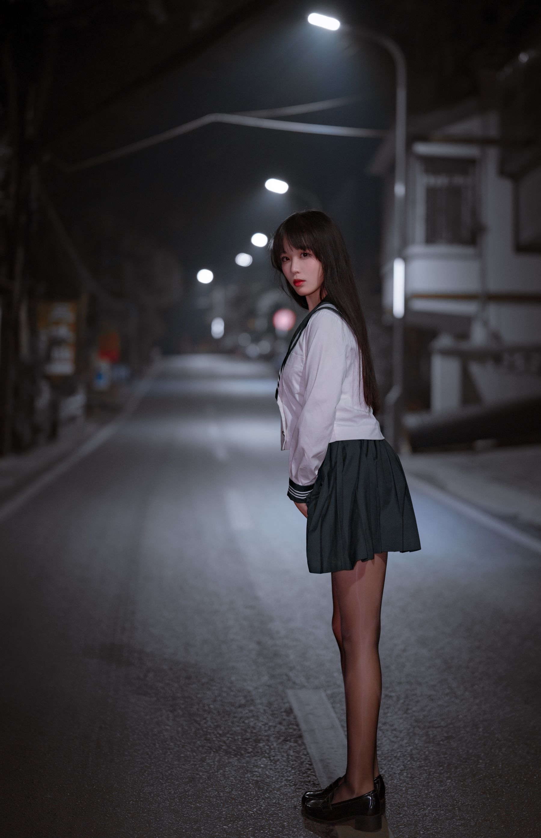 轩萧学姐 – 公路JK [46P]