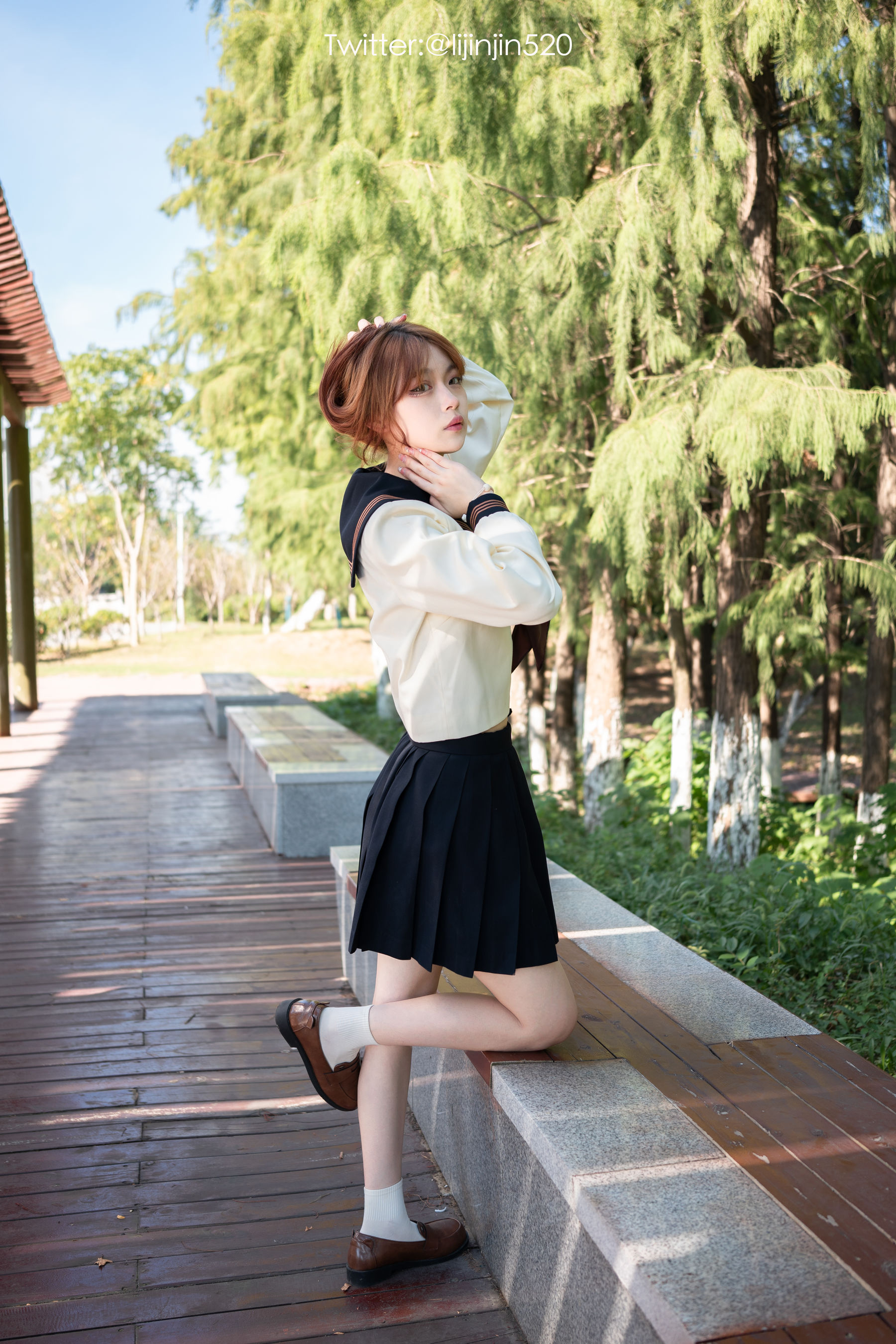 梨瑾瑾 – 茶羽中 [37P]