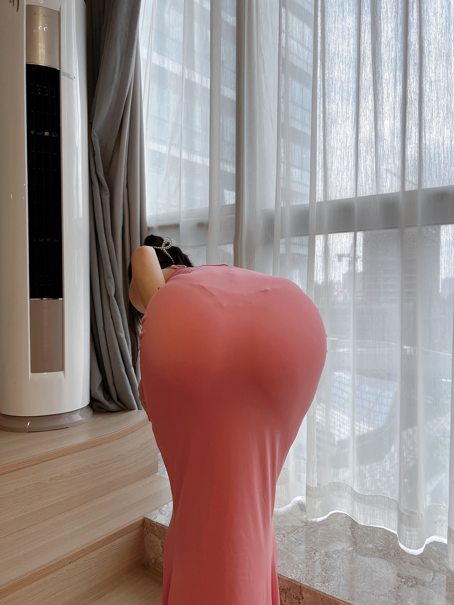 微博人气Coser不呆猫 – 浴室粉色激凸人妻 [39P]