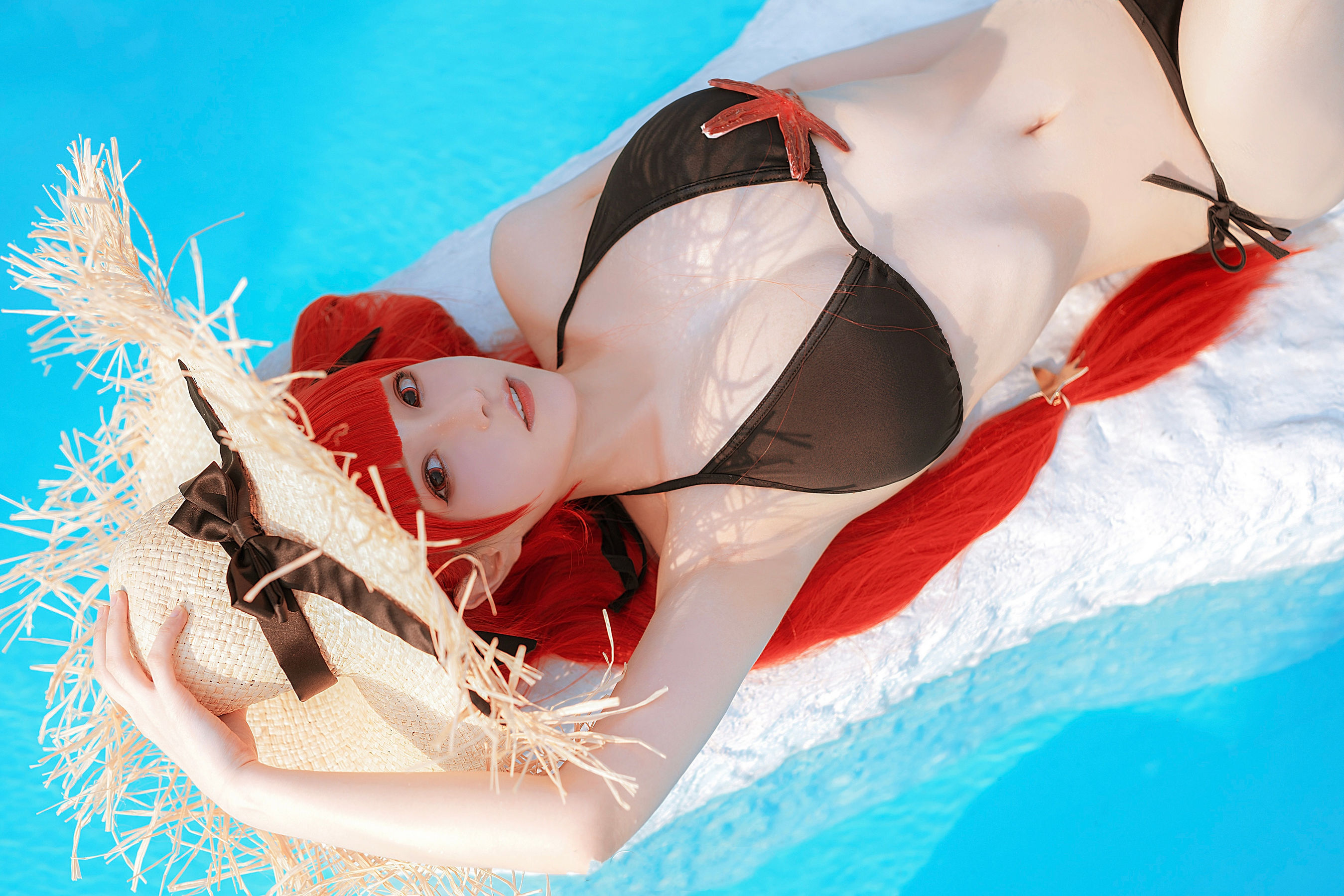 凛子酱 – 火奴鲁鲁 [18P]