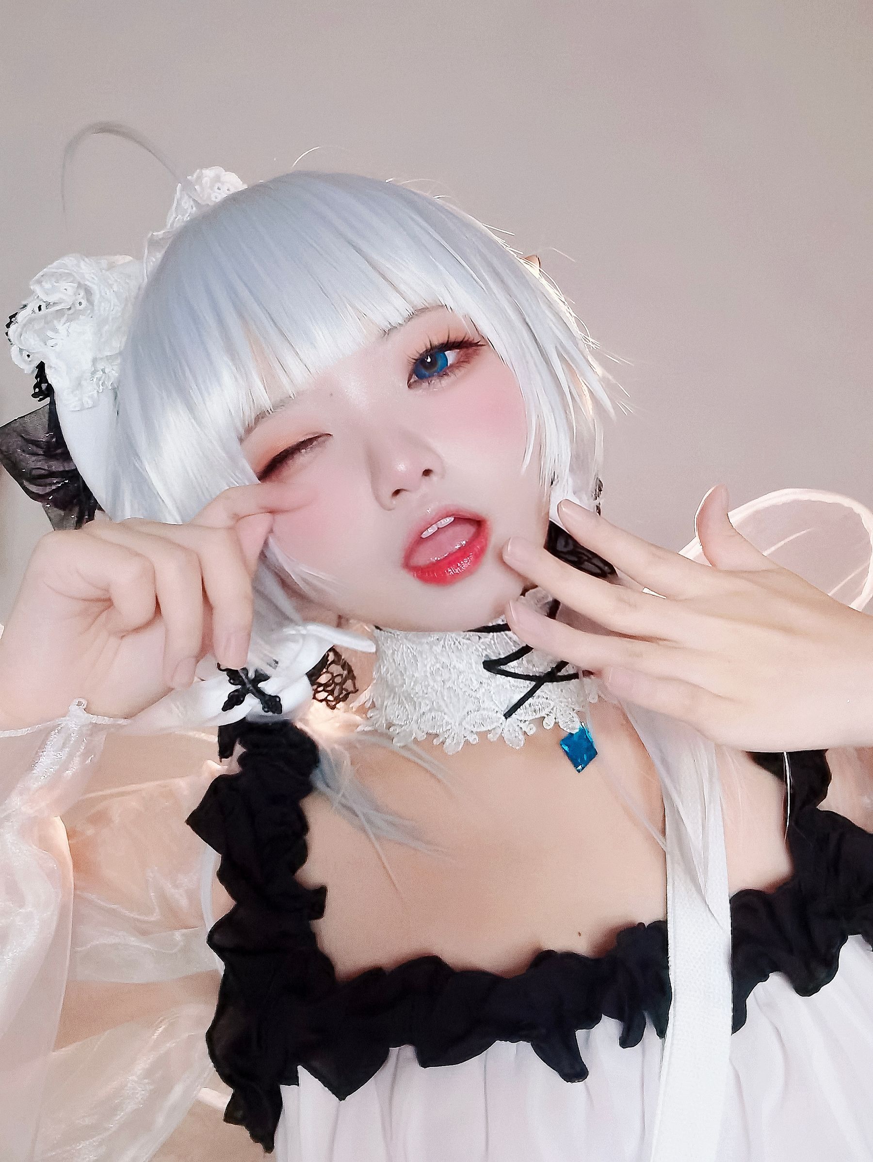 伊喵君 – 碧蓝航线 小光辉 [19P]