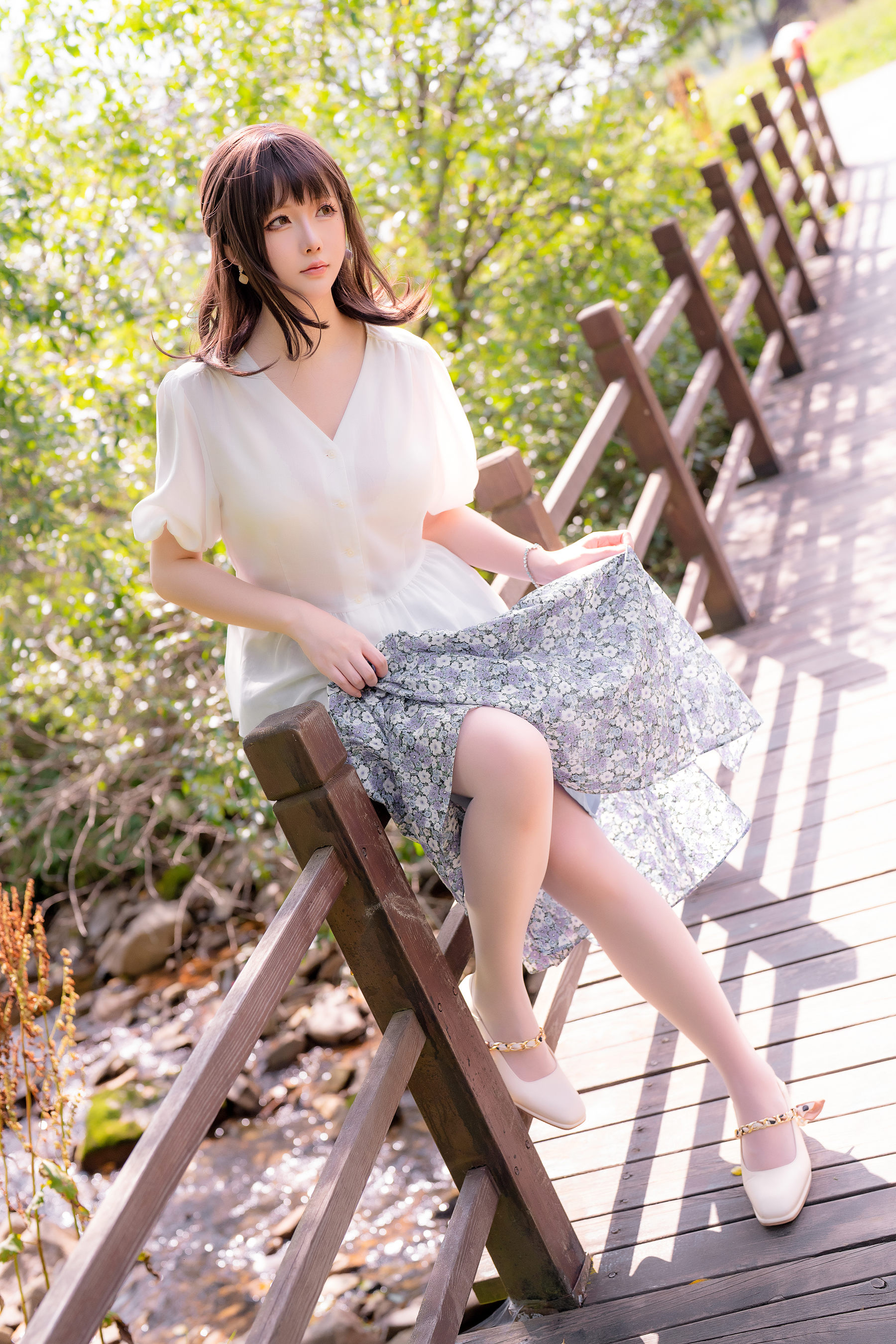 Coser小姐姐星之迟迟 – 户外 多云转晴 [46P]