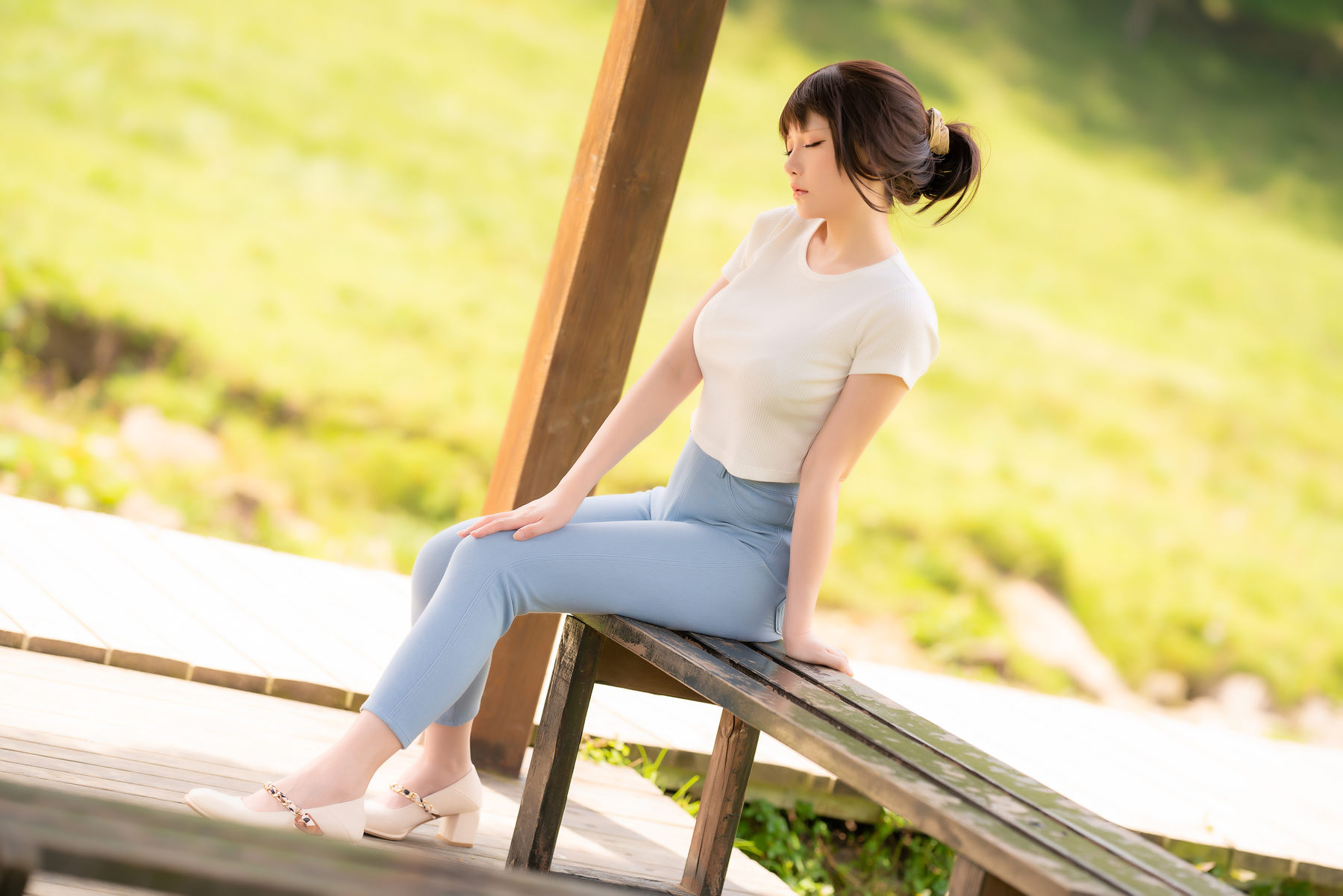 Coser小姐姐星之迟迟 – 户外 微风 [56P]