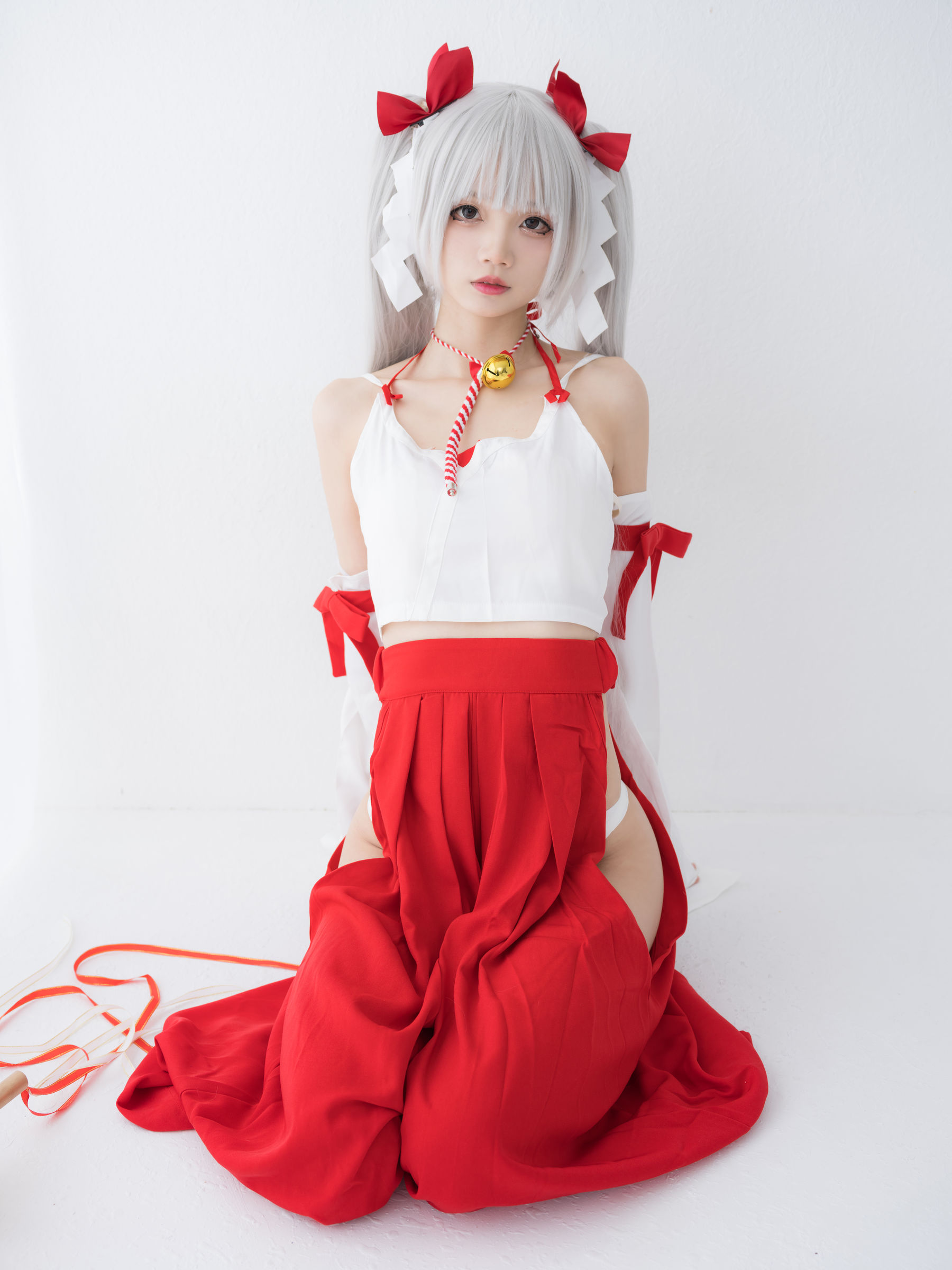 清纯少女五更百鬼 – 女巫 [14P]