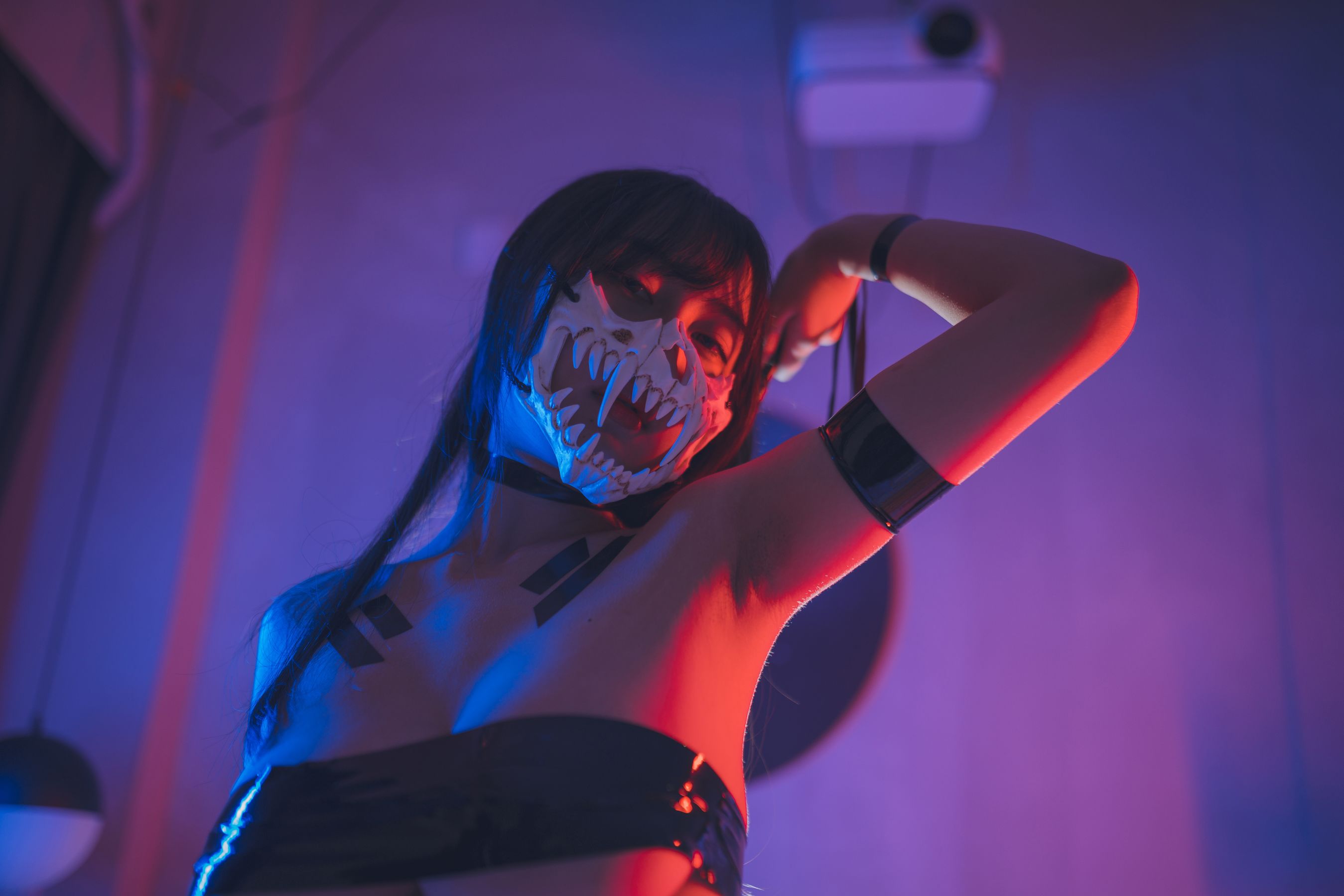 浅安安 – 黑胶带 [44P]