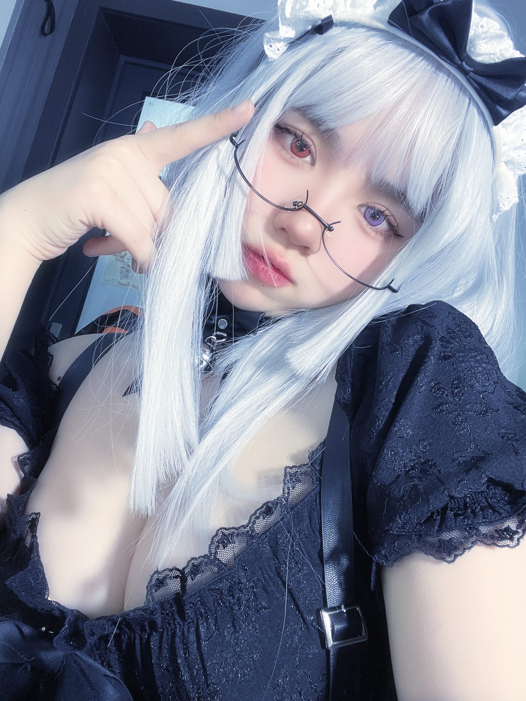 葱油饼 – 异瞳魅魔 [14P]