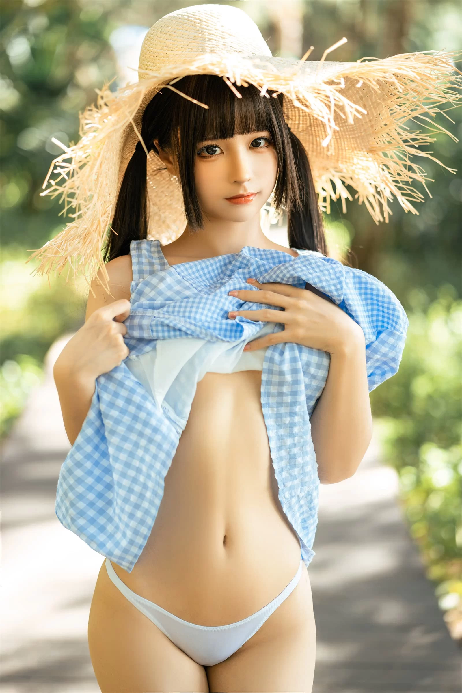 动漫博主蠢沫沫 – 海边漫步 [100P]