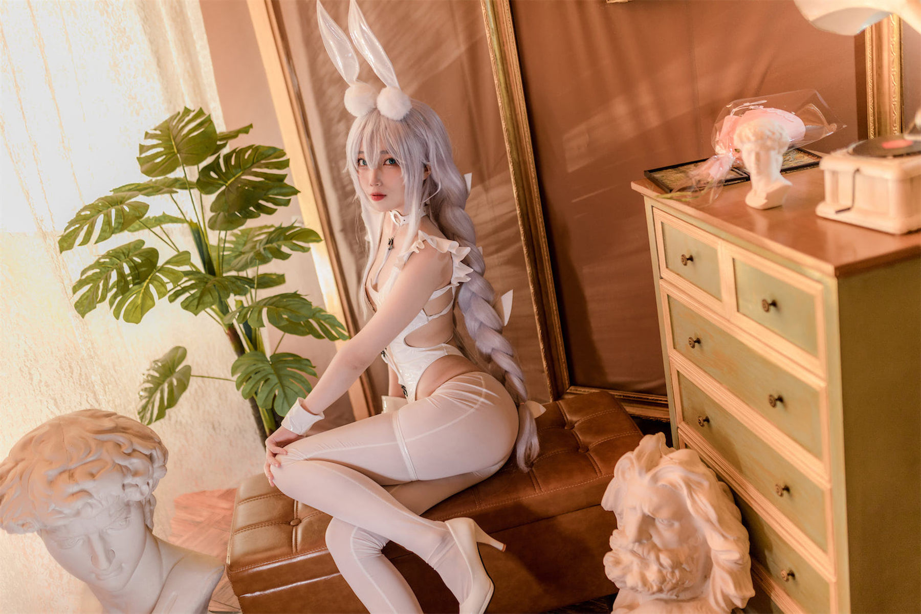 杏仁曲奇 – 碧蓝航线 恶毒白兔 [40P]