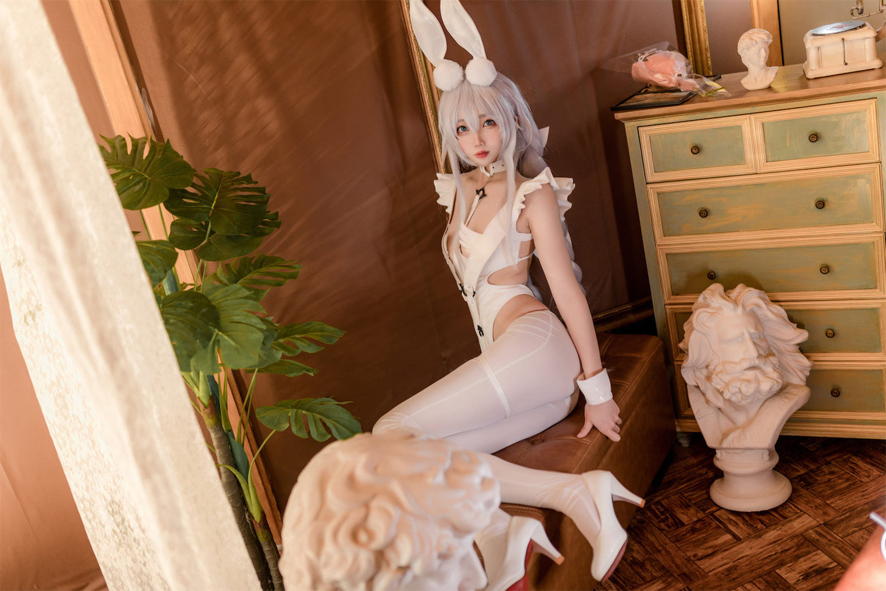 杏仁曲奇 – 碧蓝航线 恶毒白兔 [40P]