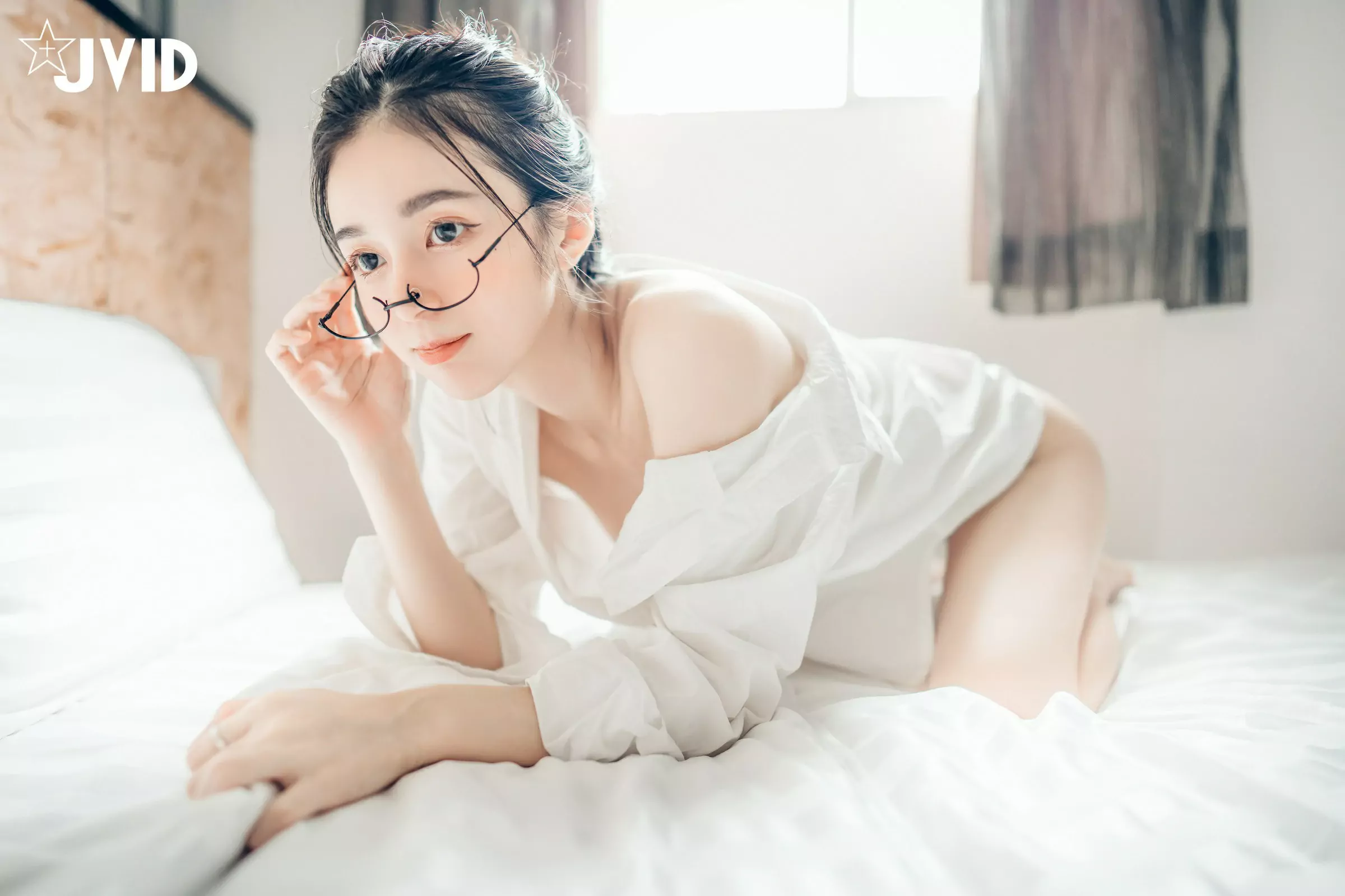 JVID图集 辰辰 - 翘家少女带回家 [149P]