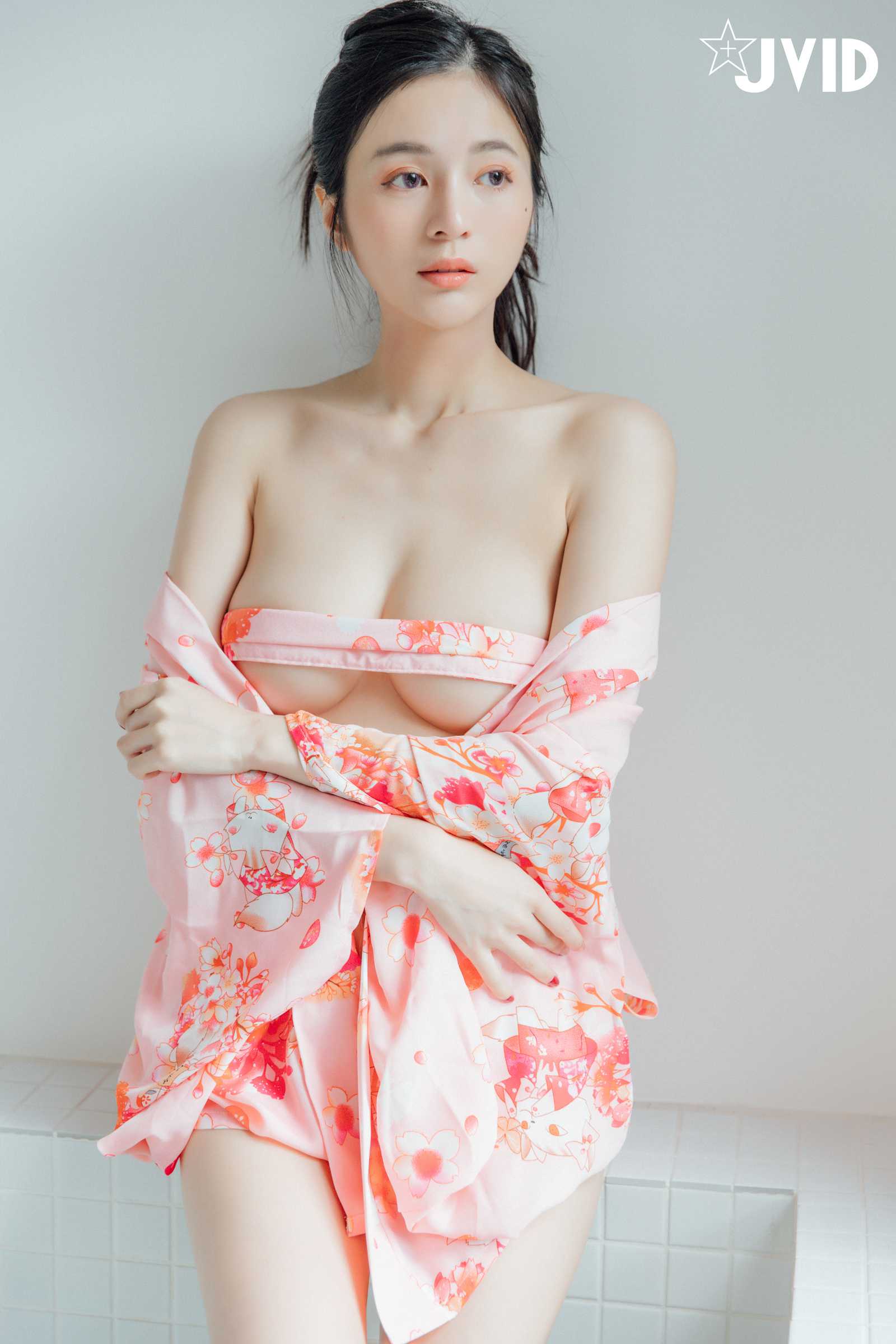 JVID图集 辰辰 - 秘境温泉之旅 [74P]