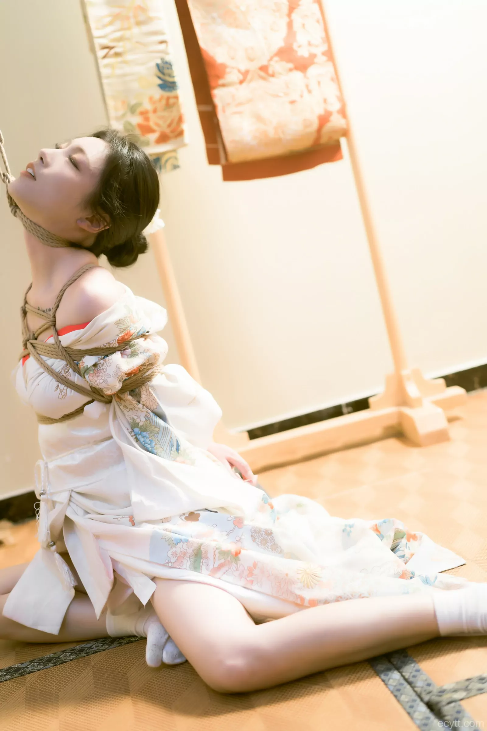 桃良阿宅 – 紧缚 [56P]