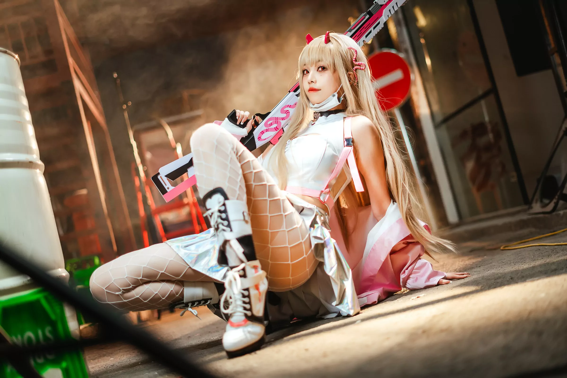 蜜汁猫裘 – 毒蛇 [65P]