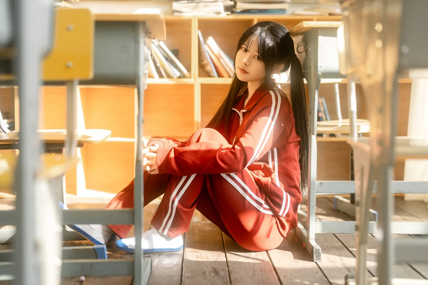 rua阮阮 – 课间阳光-红色校服 [42P]