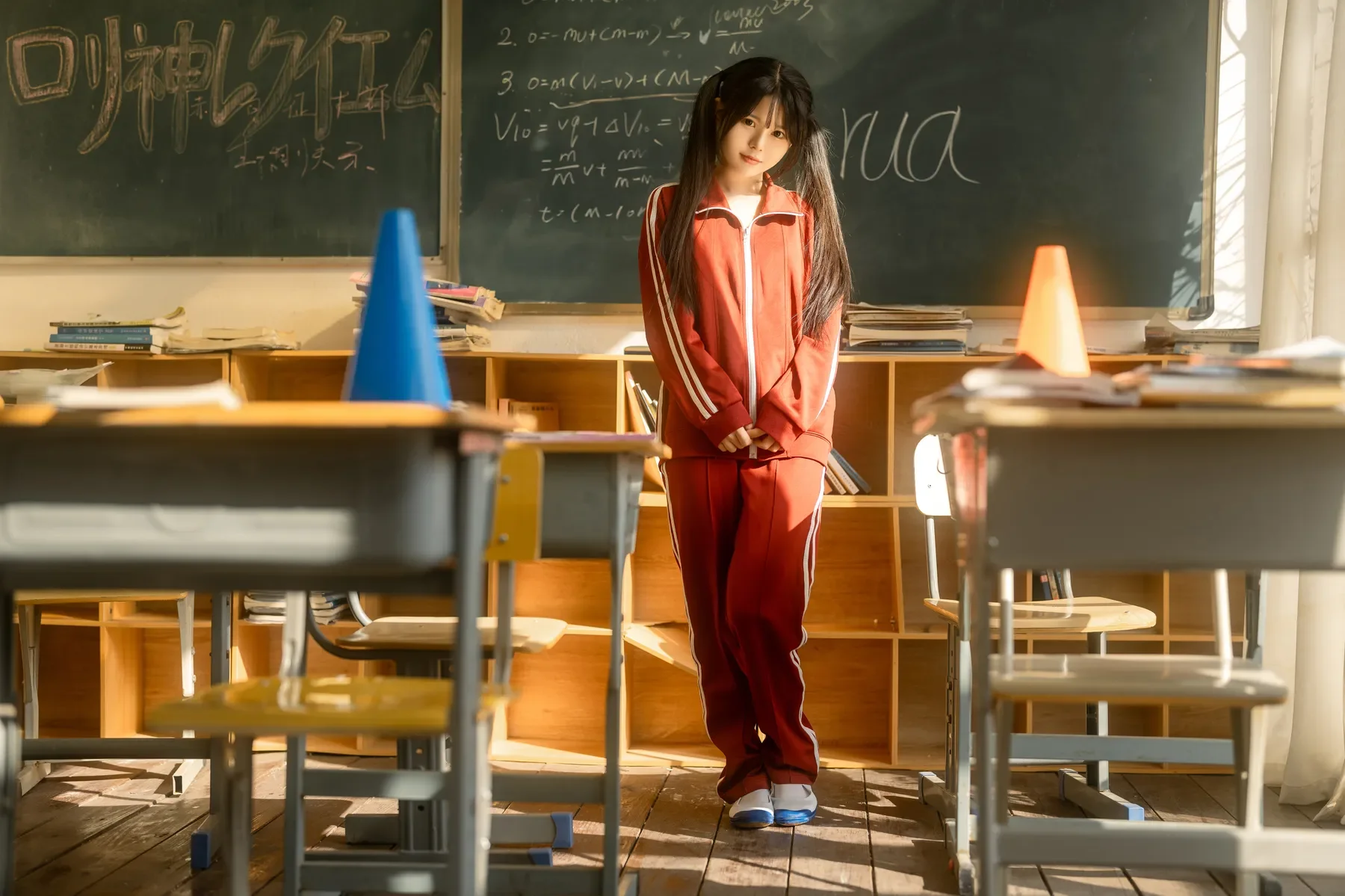 rua阮阮 – 课间阳光-红色校服 [42P]