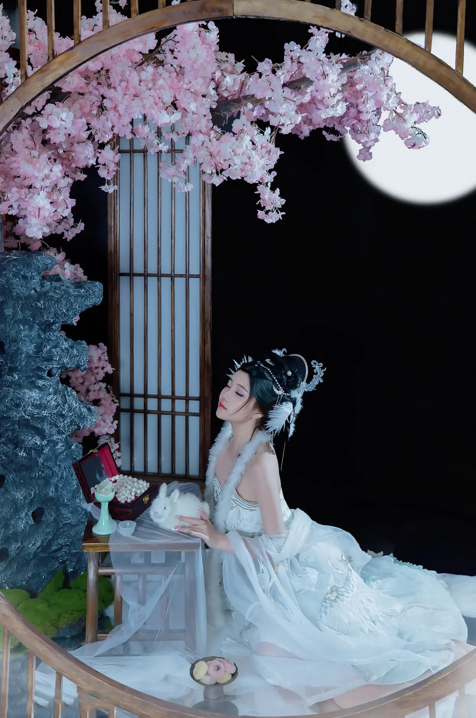 年年Nnian – 嫦娥仙子 [49P]