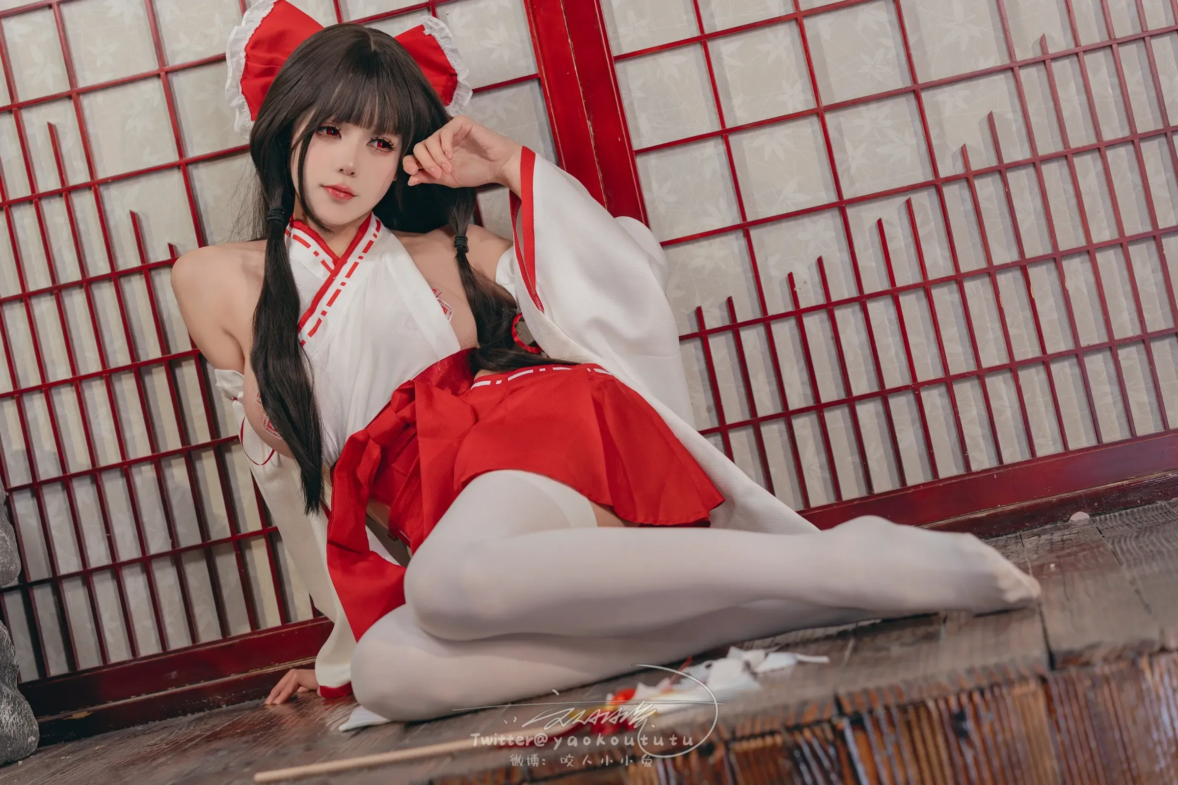 咬一口兔娘ovo – 狐之灵梦 [70P]