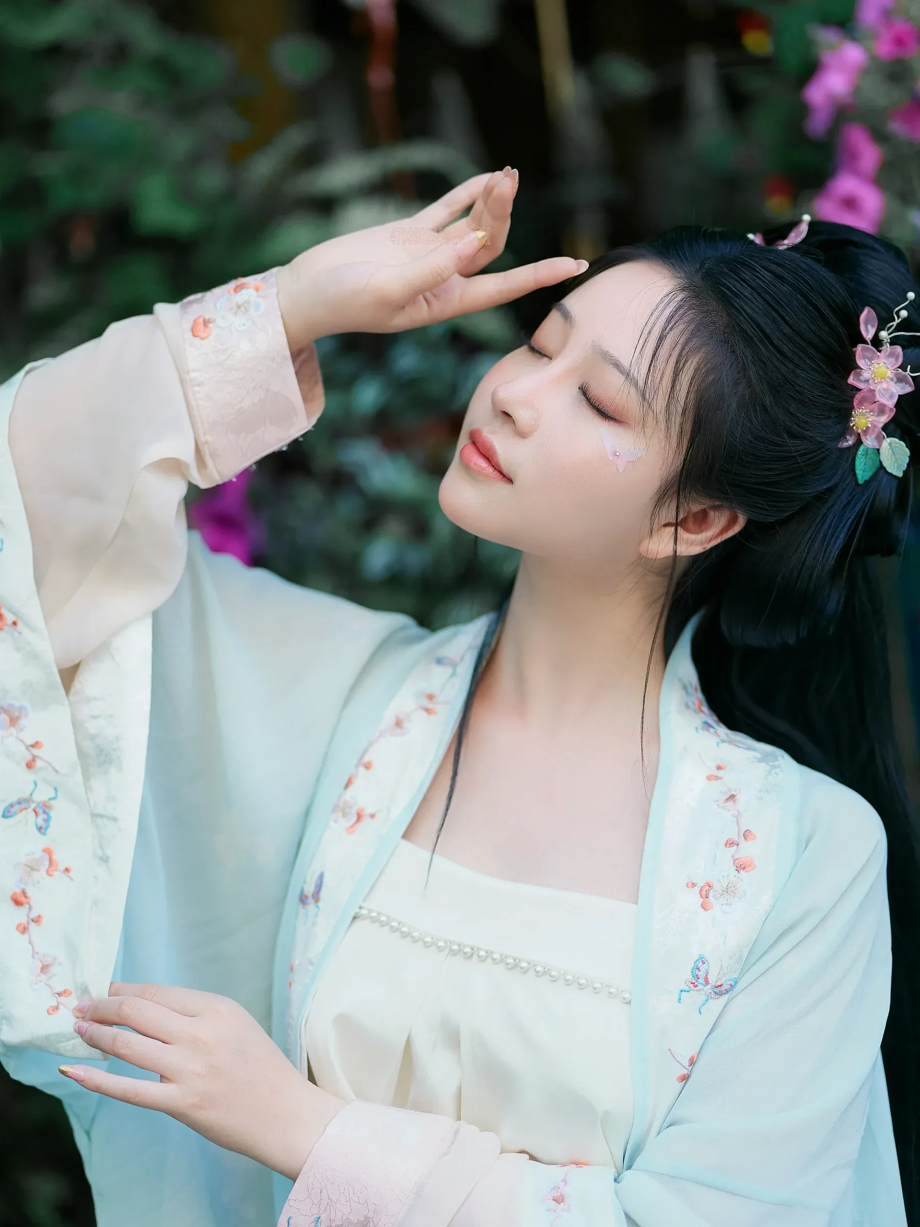 年年Nnian – 花间集 [39P]