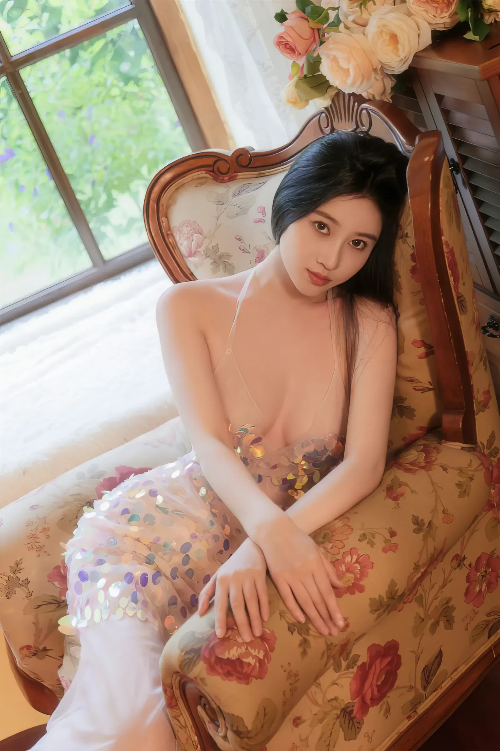 年年Nnian – 亮片透明礼服 [57P]