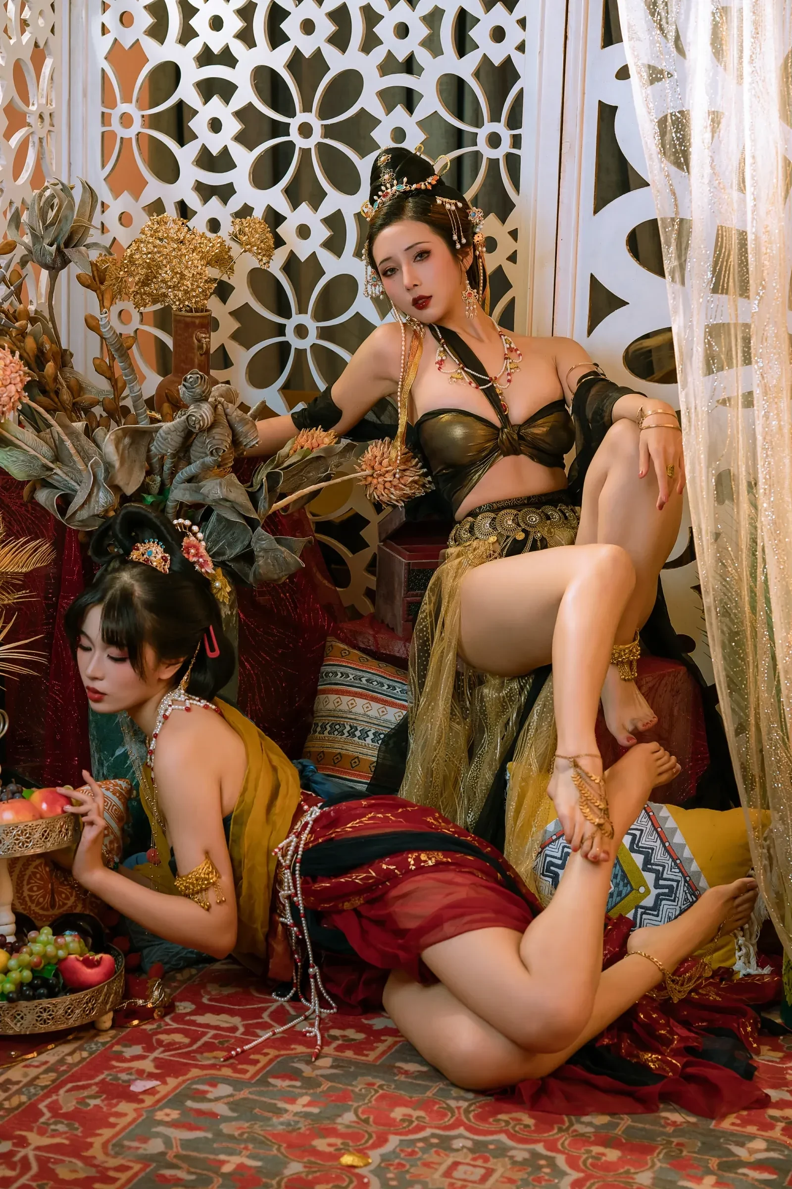 云溪溪&#038;轩萧学姐 – 古风敦煌 [34P]