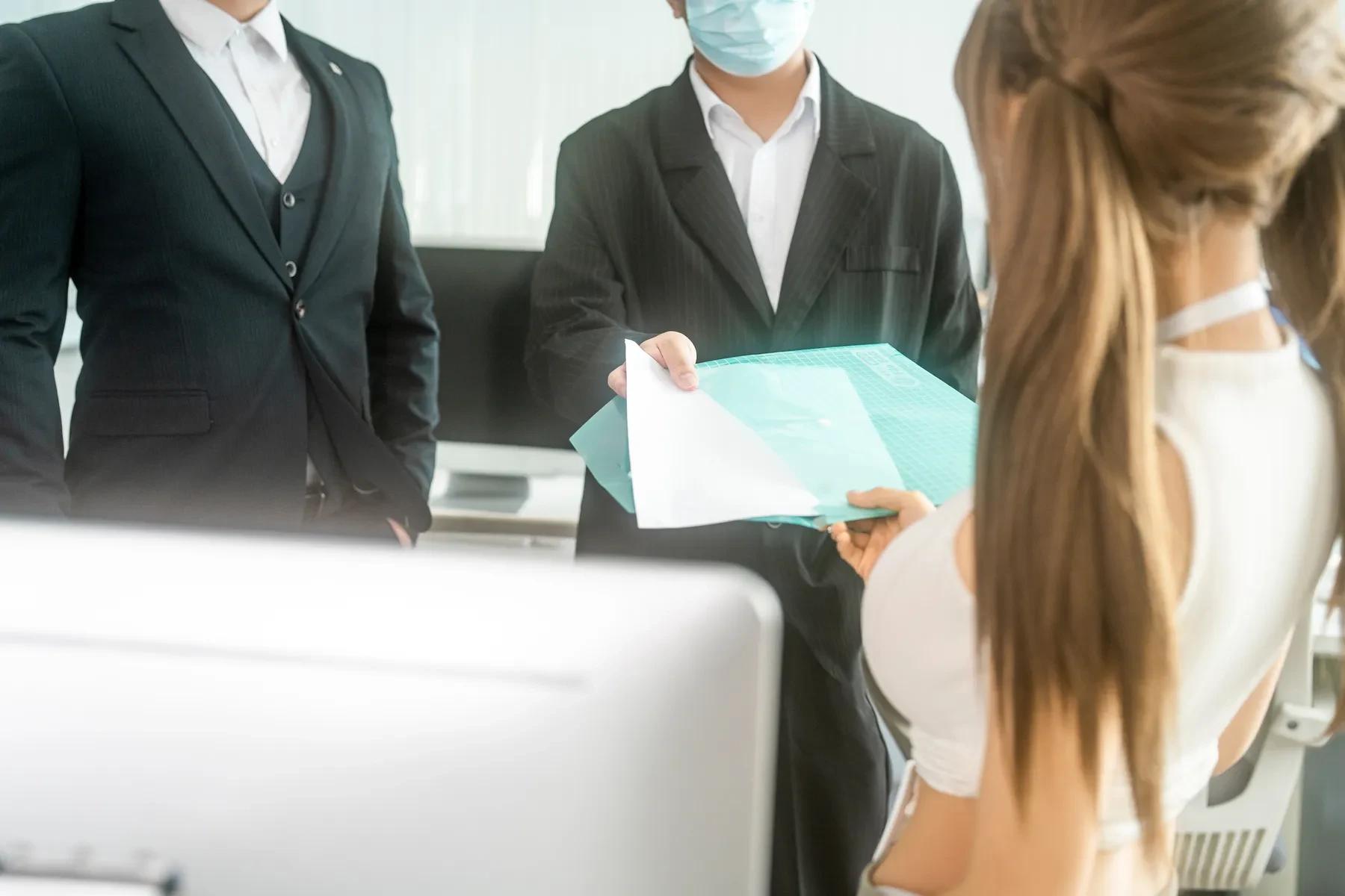 蠢沫沫 – 四月T3订阅《工作时间》[98P]