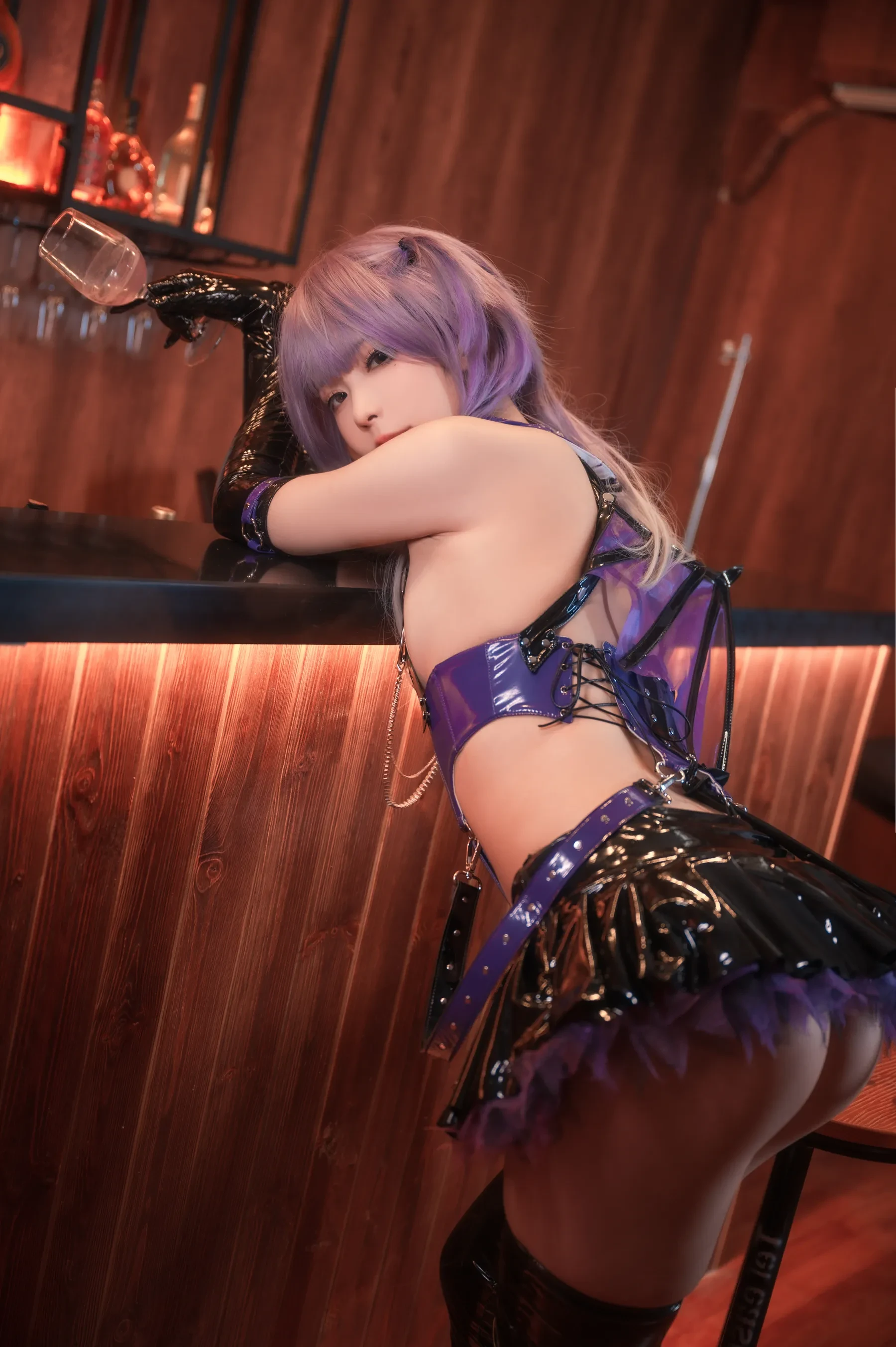 Quan冉有点饿 – 魅魔兔 [18P]