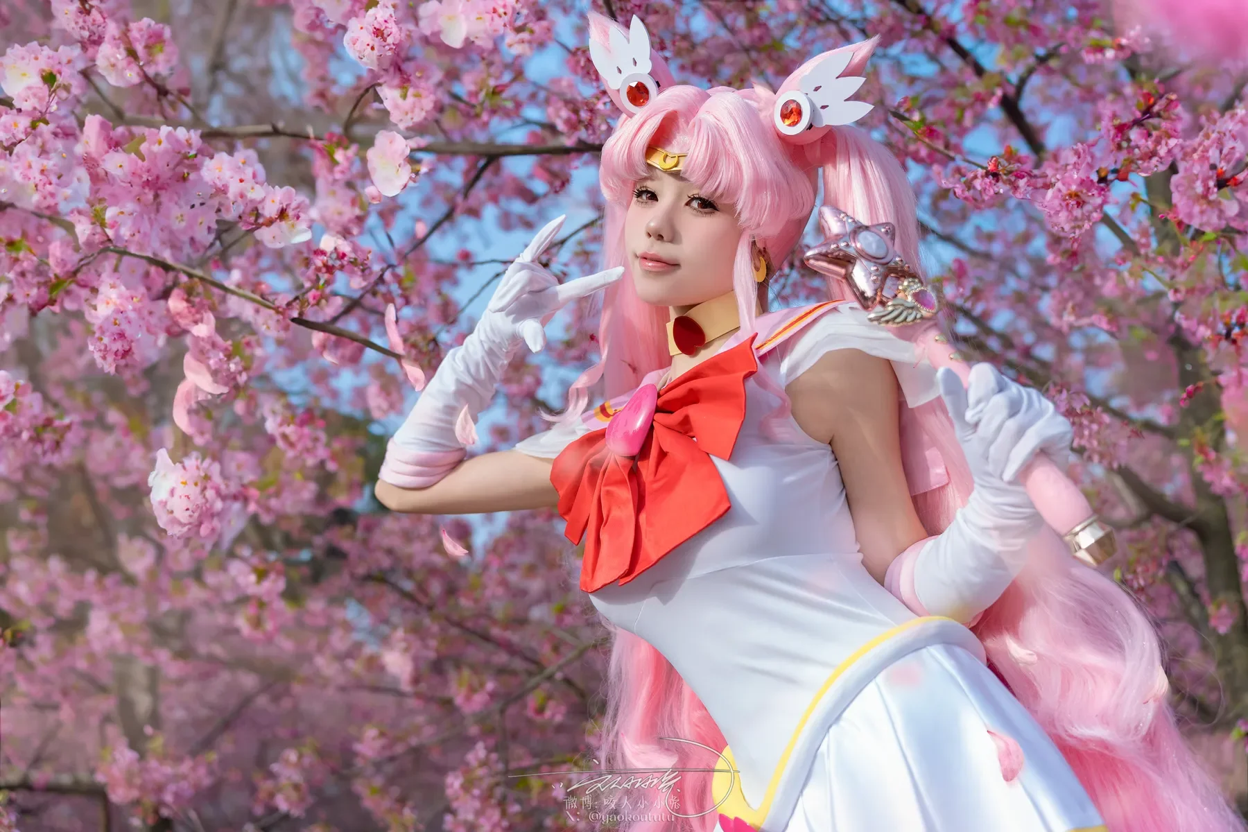 咬一口兔娘 – 6月作品『小小兔大危机』[74P]