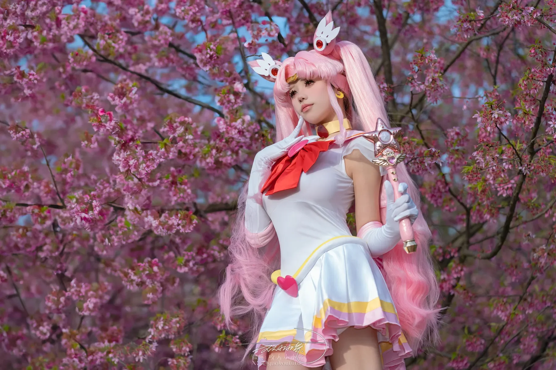 咬一口兔娘 – 6月作品『小小兔大危机』[74P]