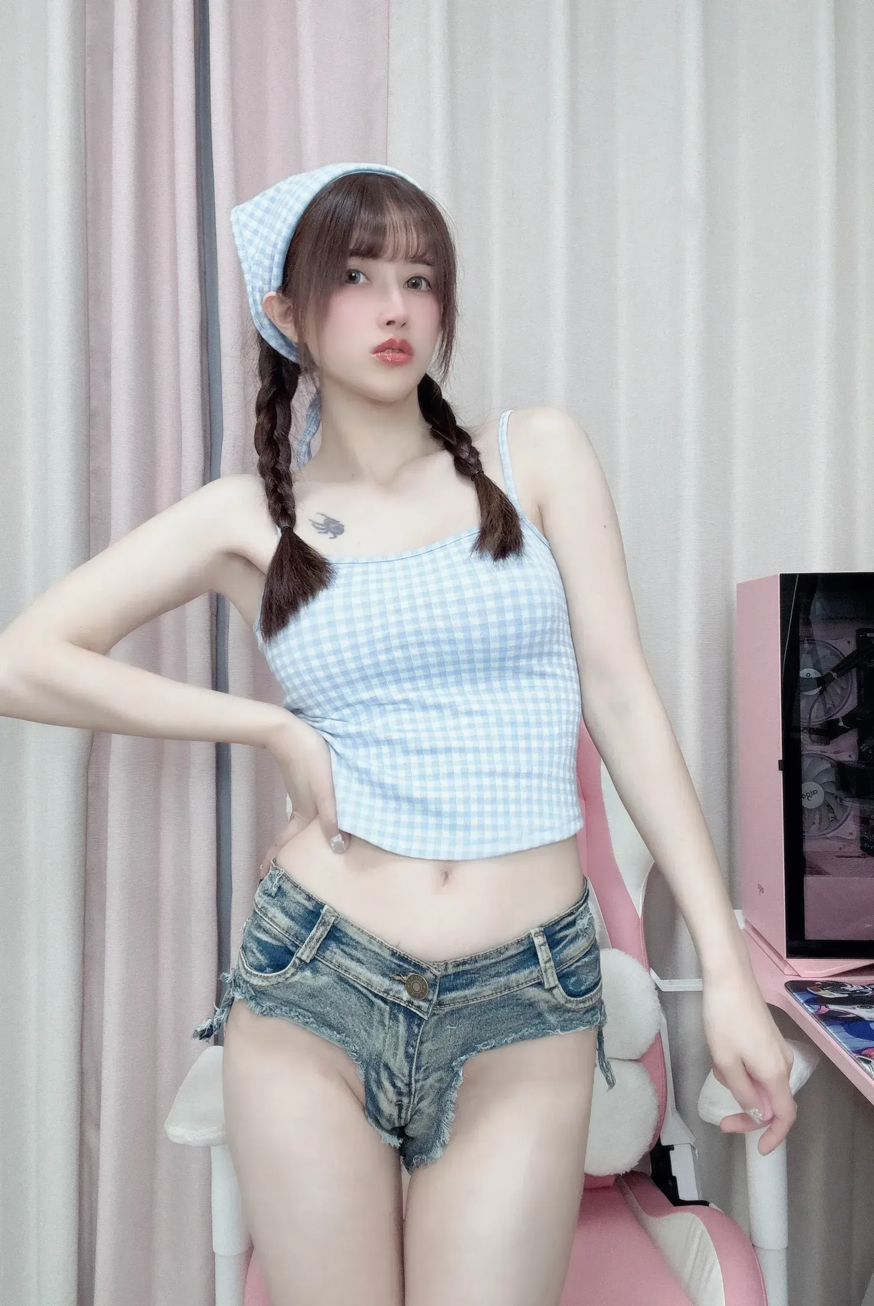 鹿八岁baby – 家政服务 [40P]