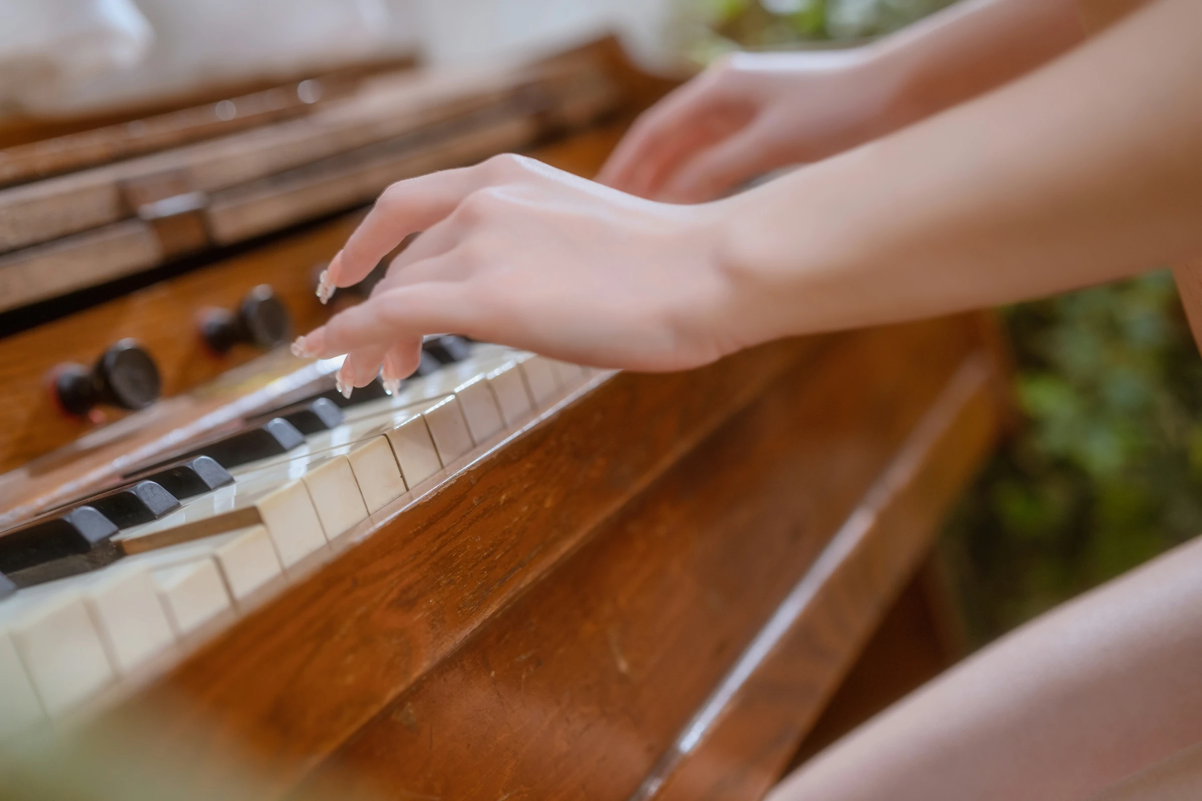 桃良阿宅 – 小院 [55P]