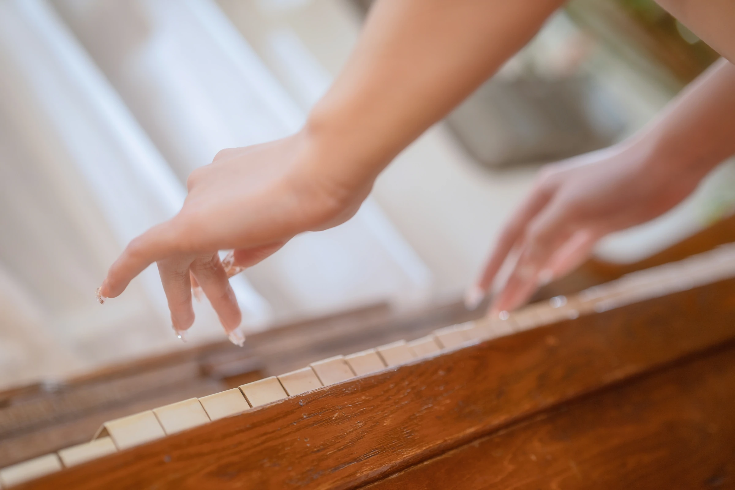 桃良阿宅 – 小院 [55P]