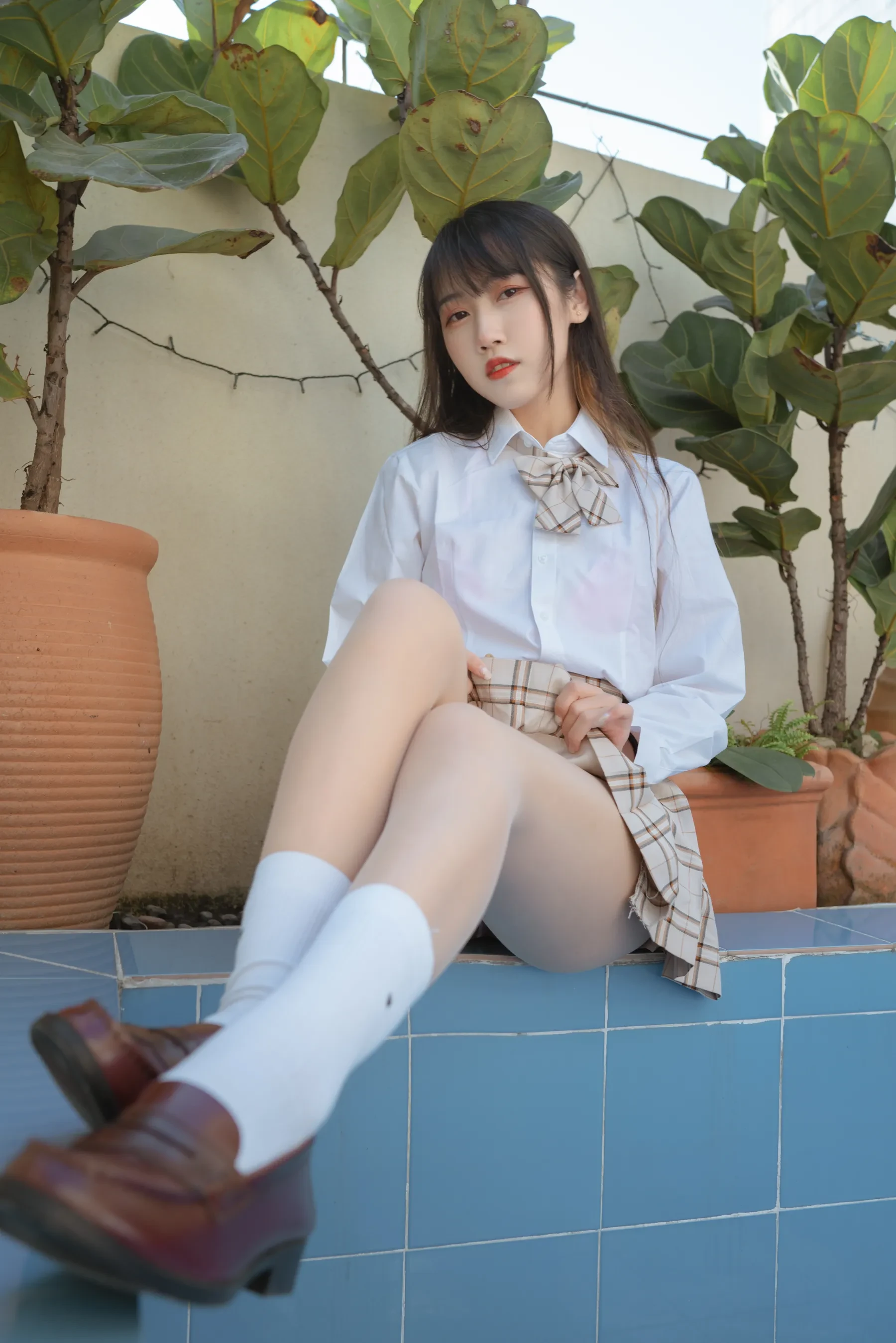 不呆猫 – 绳艺 JK制服 [32P]