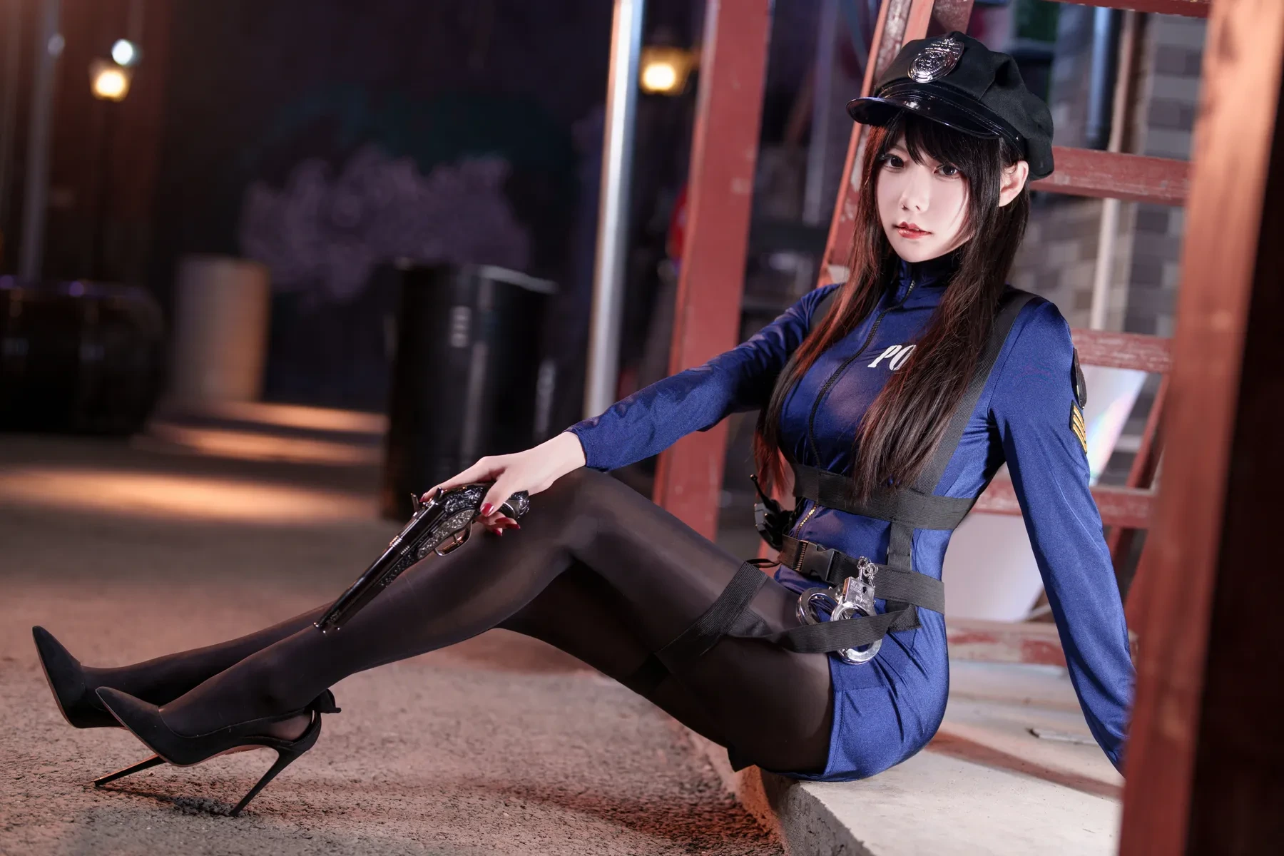 香草喵露露 – 舰长 女警 [40P]