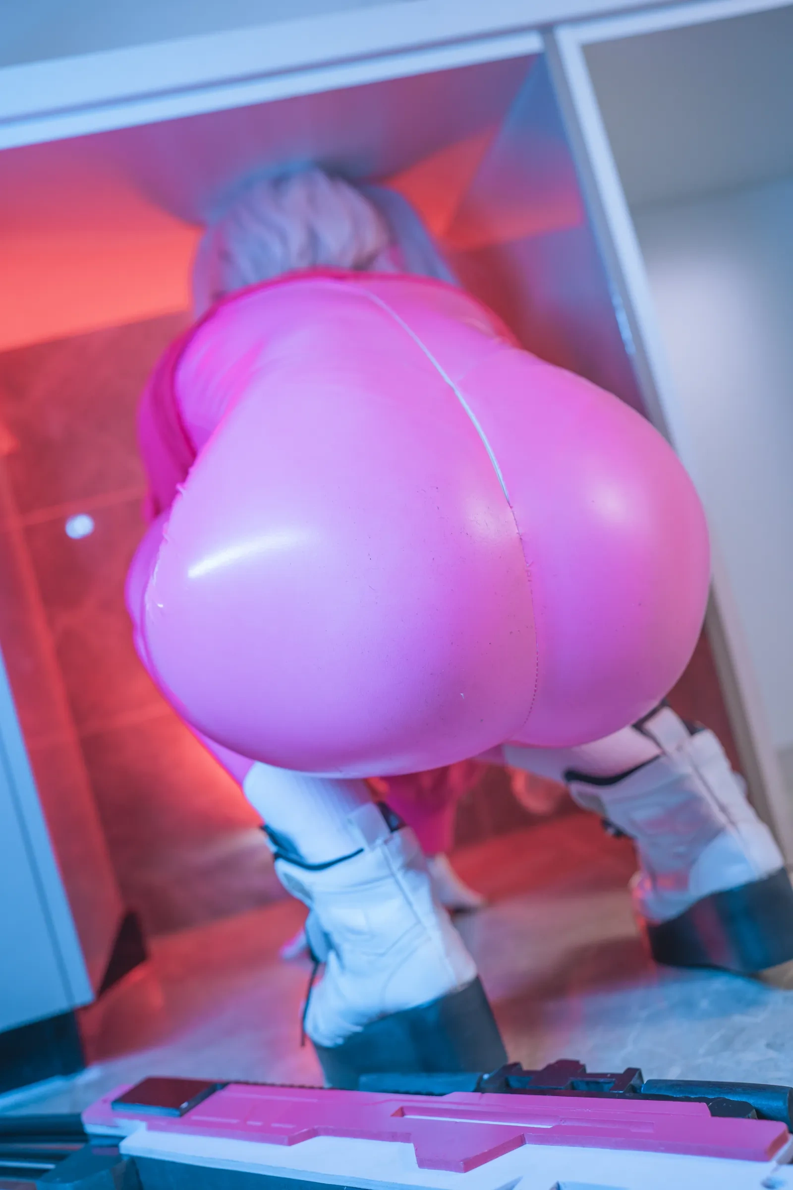 Quan冉有点饿 – NIKKE 爱丽丝 [47P]