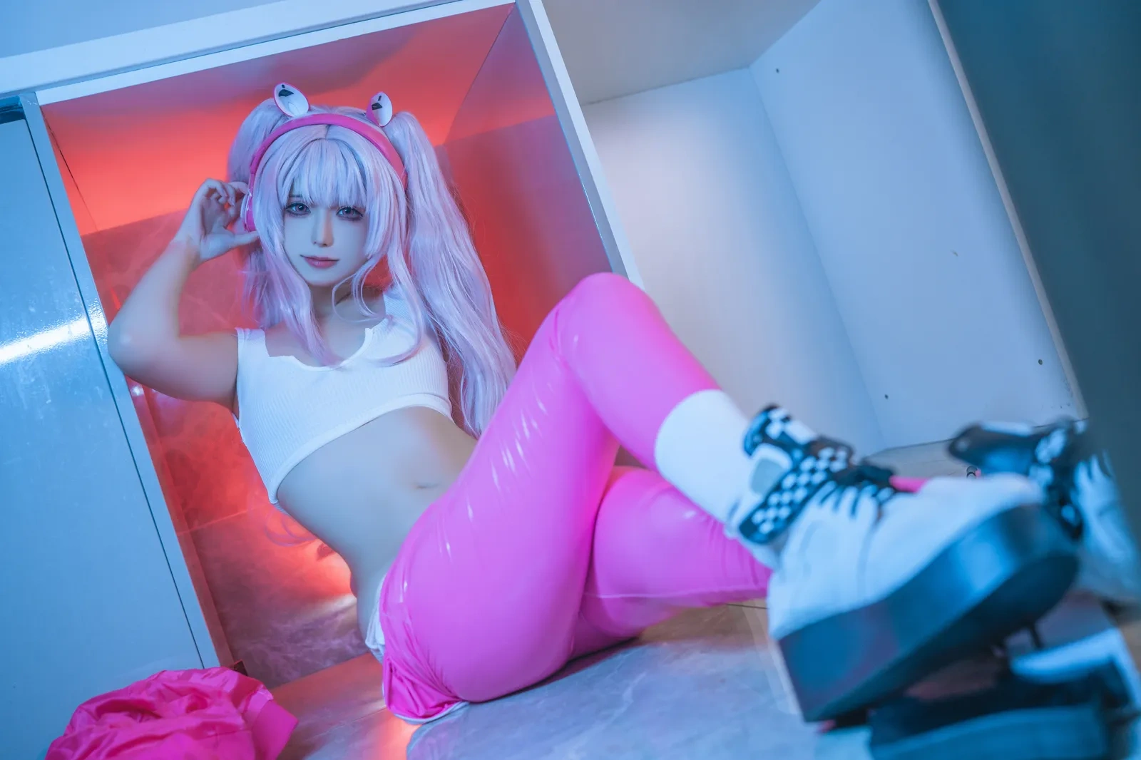 Quan冉有点饿 – NIKKE 爱丽丝 [47P]