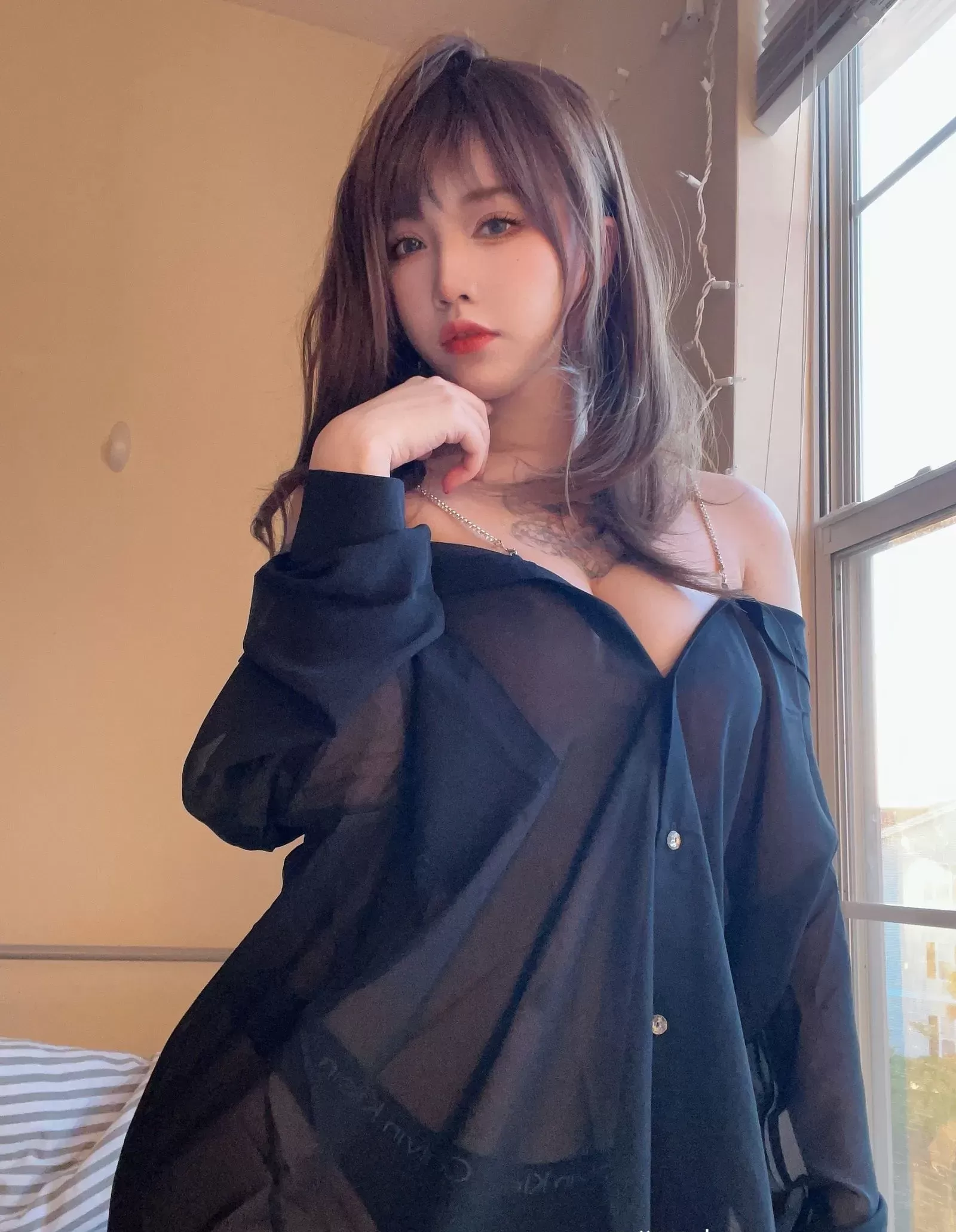 狐洛洛子 – 居家女友 [24P]