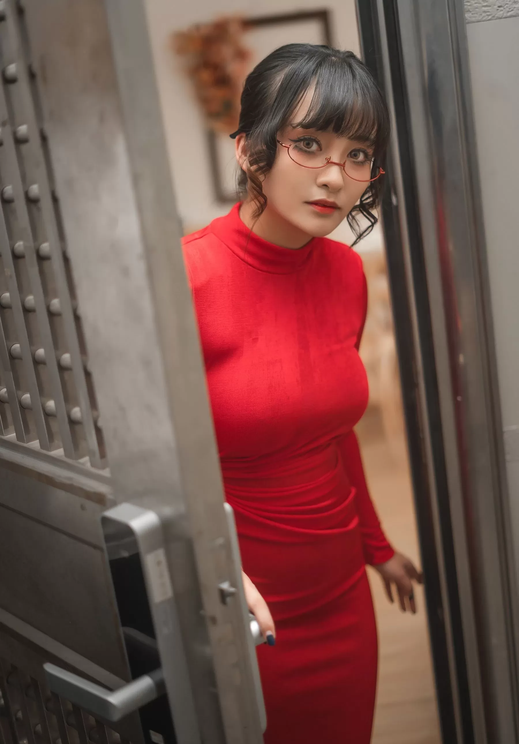 洛璃LoLiSAMA – 隔壁太太 [74P]