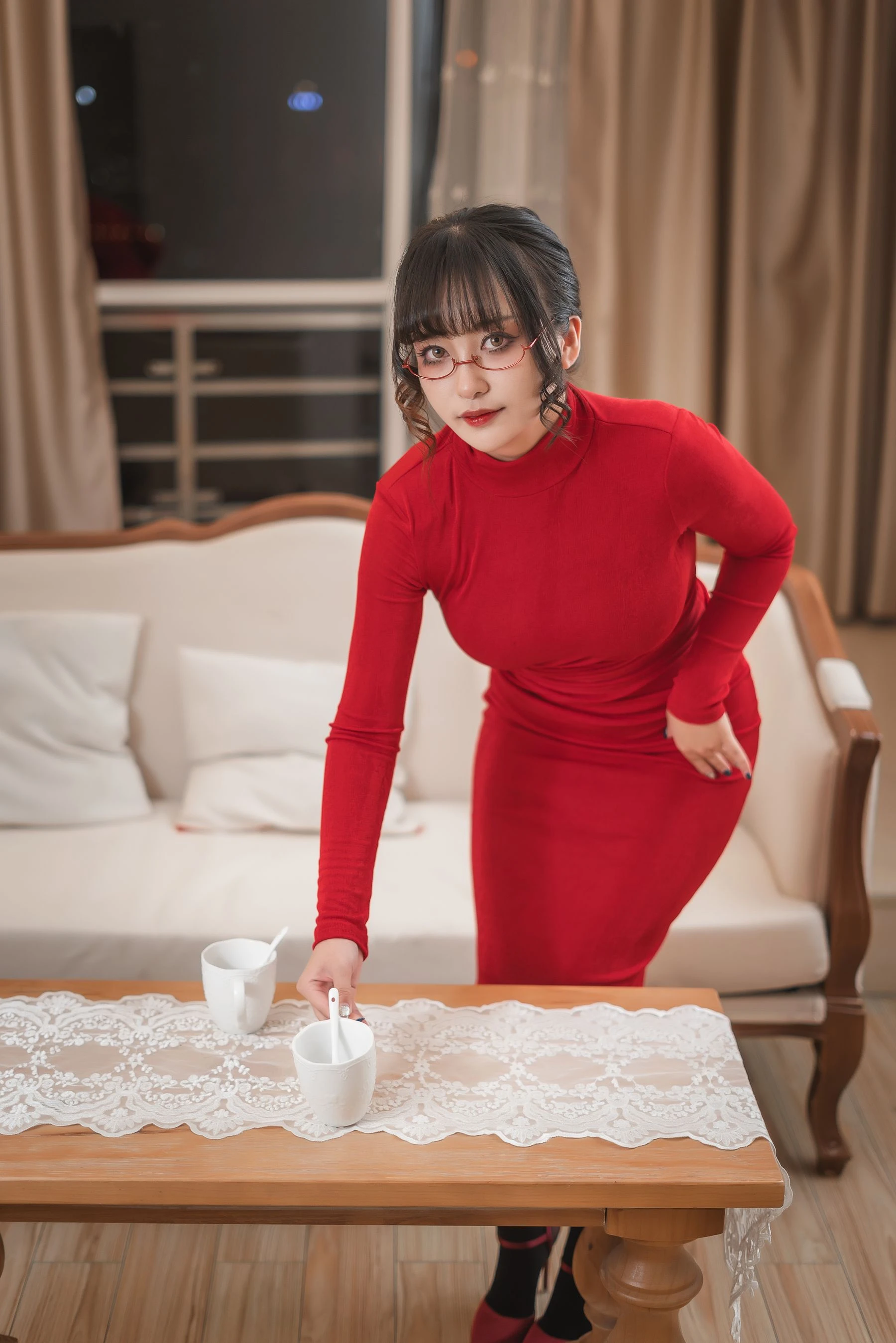 洛璃LoLiSAMA – 隔壁太太 [74P]