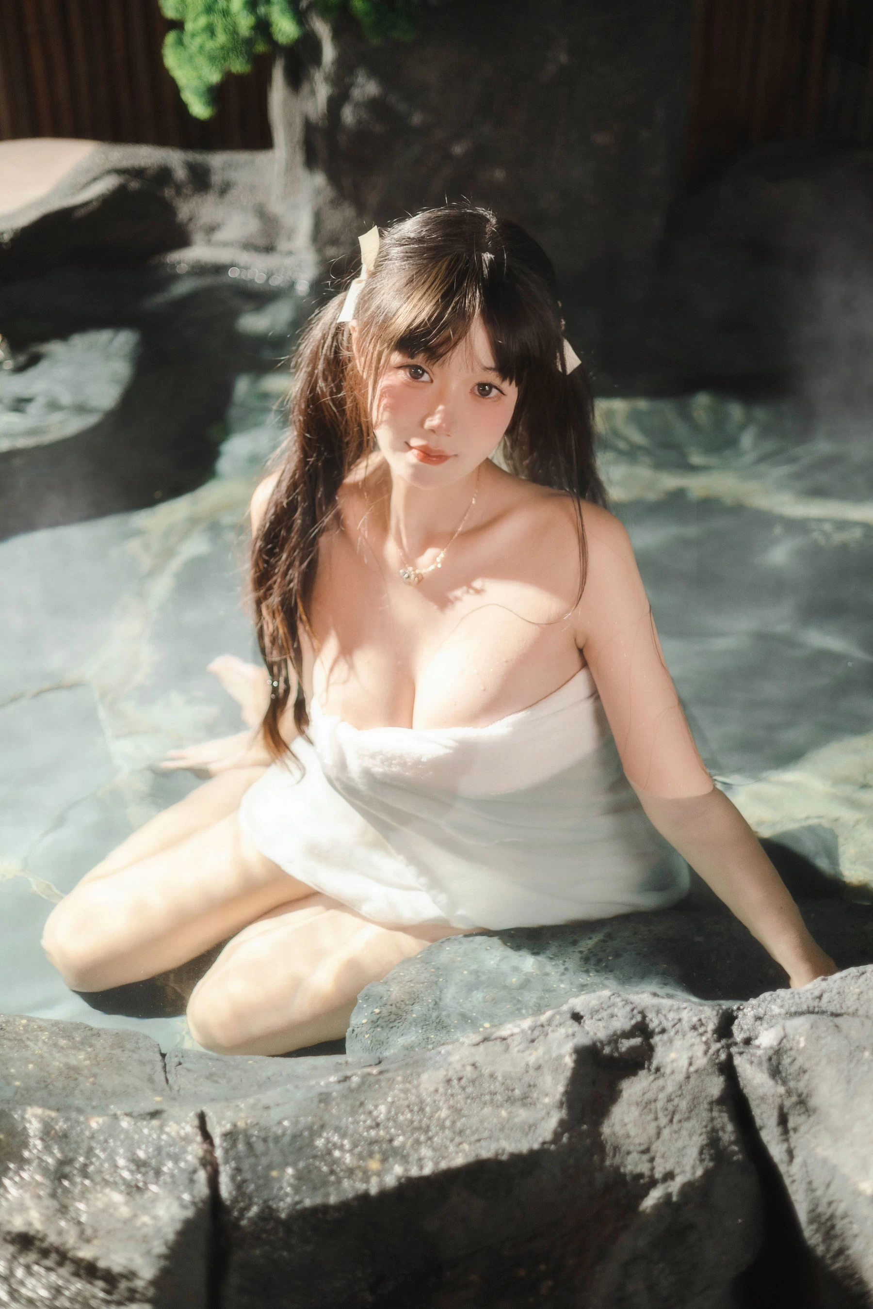 灵罗娃娃 &#8211; 温泉 [30P]