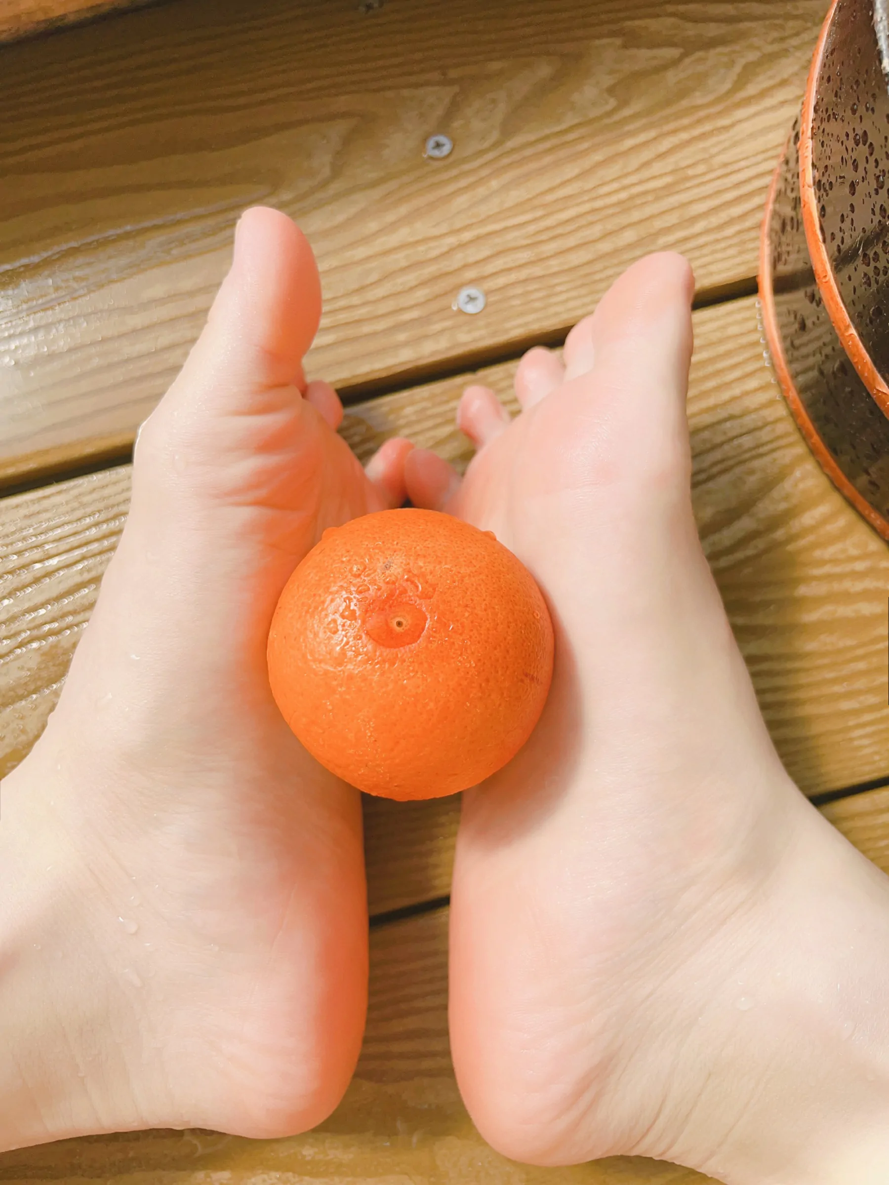 水淼Aqua – 24年11月温泉自拍 お風呂とみかん [20P]