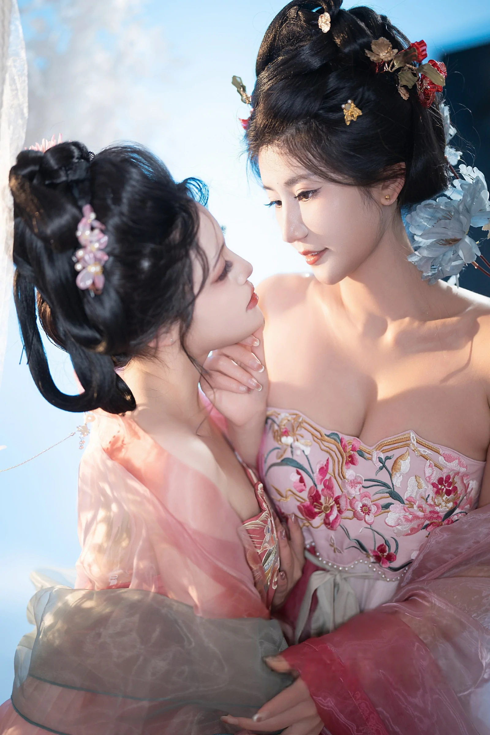 Natsuko夏夏子&#038;星澜 – 瑶池洗凝脂 [77P]