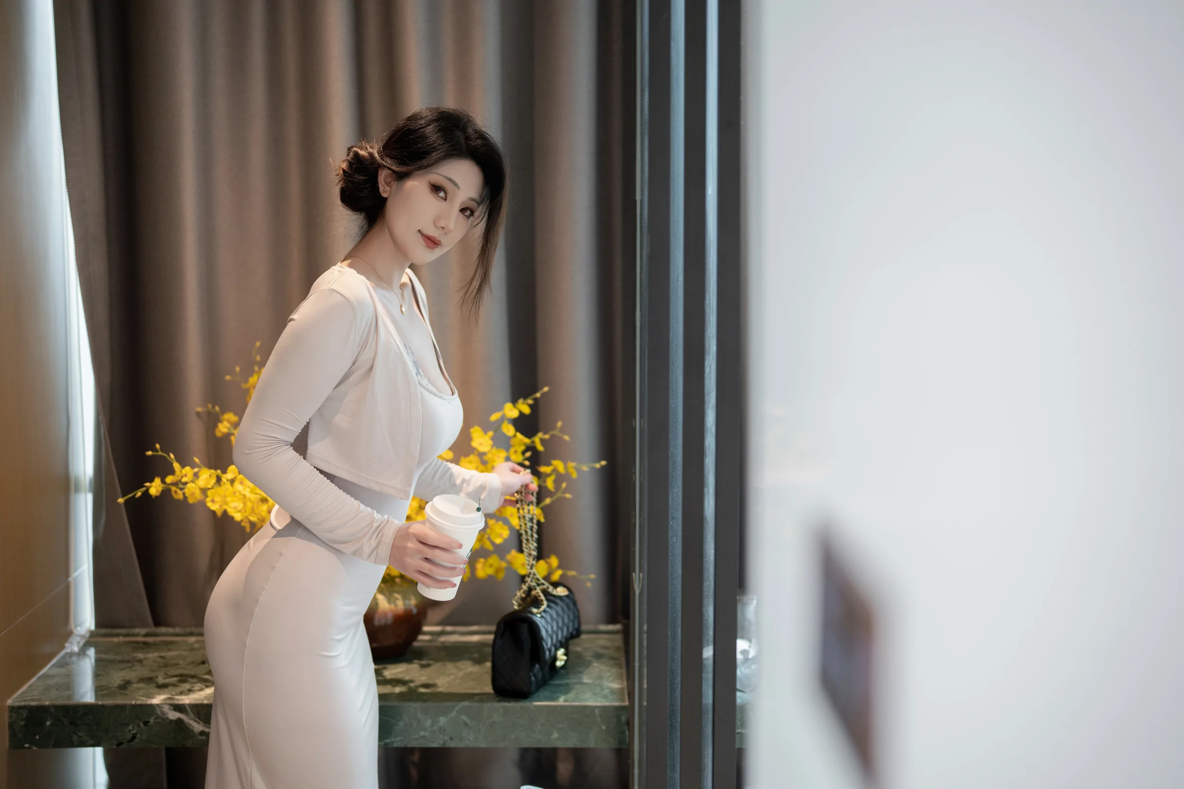 星澜是澜澜叫澜妹呀 &#8211; 都市之夜 [76P]