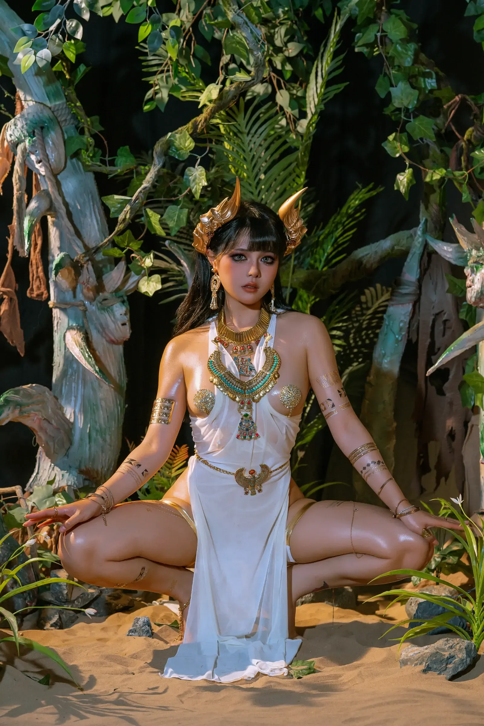 云溪溪 &#8211; 喵子 伊庇斯·拉 [18P]